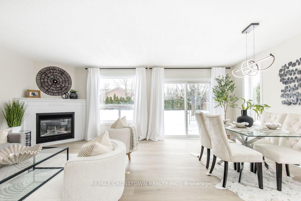 Photo 11 of 45 Nicklaus Drive, Barrie, East Bayfield — HOMEH