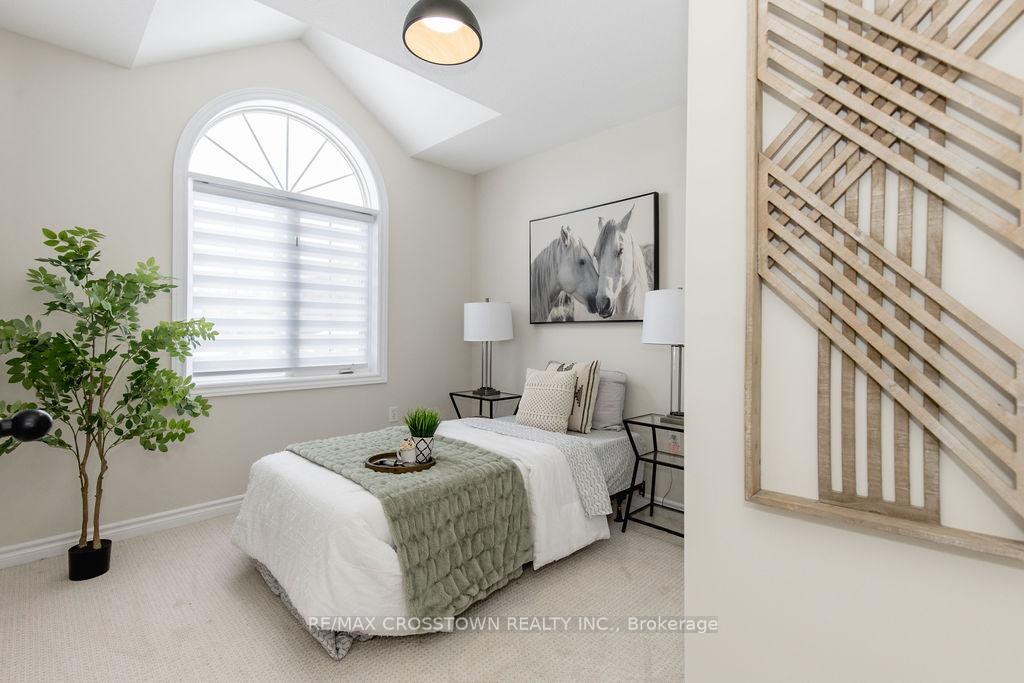 Photo 26 of 45 Nicklaus Drive, Barrie, East Bayfield — HOMEH
