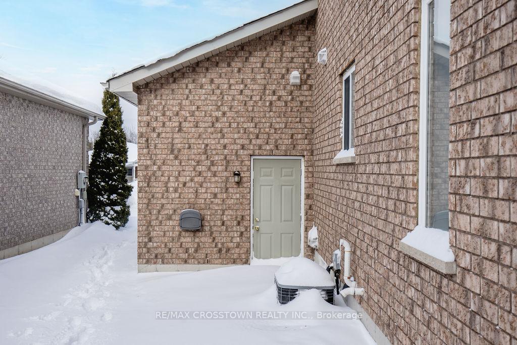 Photo 36 of 45 Nicklaus Drive, Barrie, East Bayfield — HOMEH