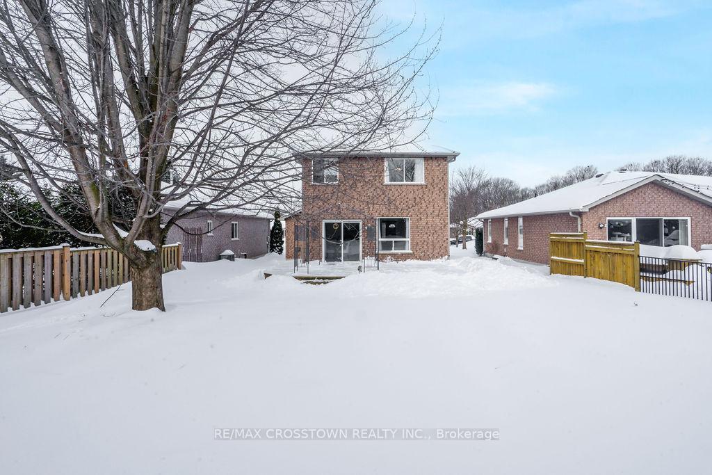 Photo 39 of 45 Nicklaus Drive, Barrie, East Bayfield — HOMEH