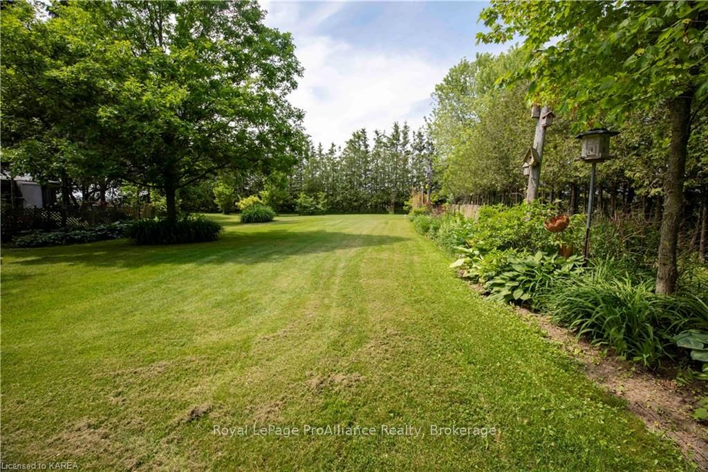 Photo 42 of 1288 5TH Line Road, Frontenac Islands, The Islands — HOMEH