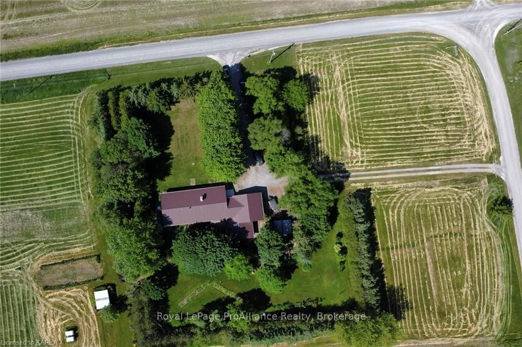 Photo 45 of 1288 5TH Line Road, Frontenac Islands, The Islands — HOMEH