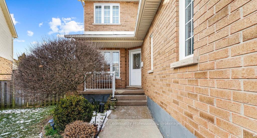 Photo 2 of 23 Lanza Court, Hamilton, Berrisfield — HOMEH