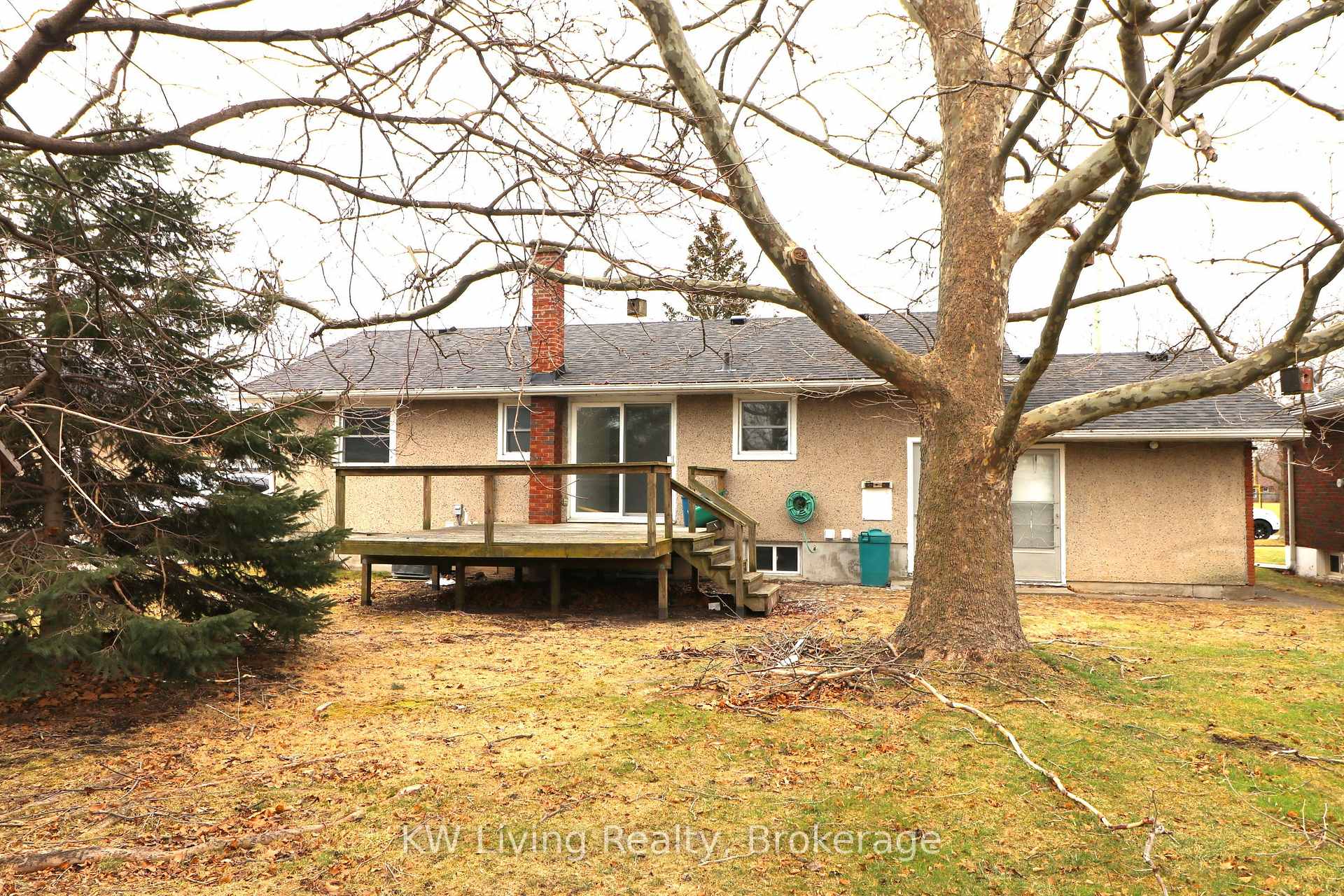 Photo 14 of 14 Redwood Avenue, St. Catharines, Bunting/Linwell — HOMEH