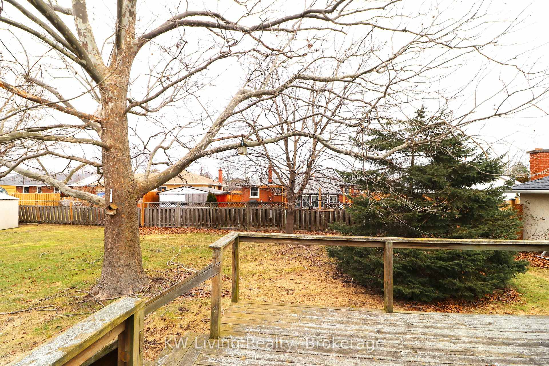 Photo 15 of 14 Redwood Avenue, St. Catharines, Bunting/Linwell — HOMEH