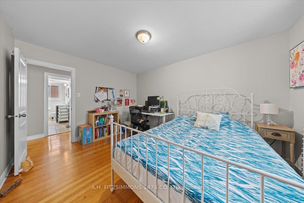Photo 25 of 1217 Cameo Drive, Ottawa, Copeland Park — HOMEH