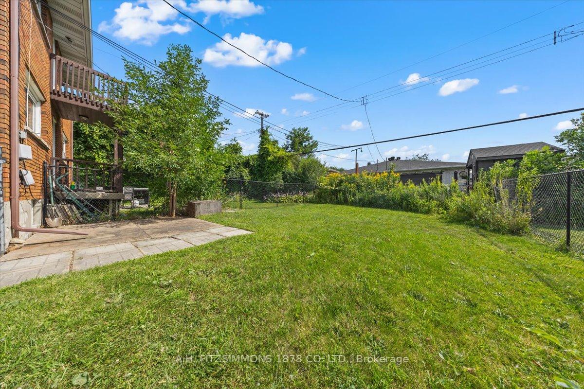 Photo 36 of 1217 Cameo Drive, Ottawa, Copeland Park — HOMEH