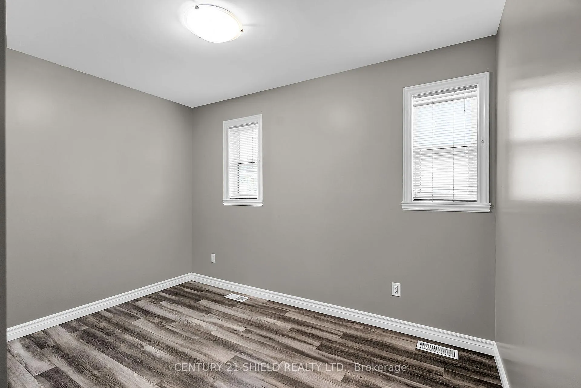 Photo 11 of 211 Third Street E, Cornwall — HOMEH
