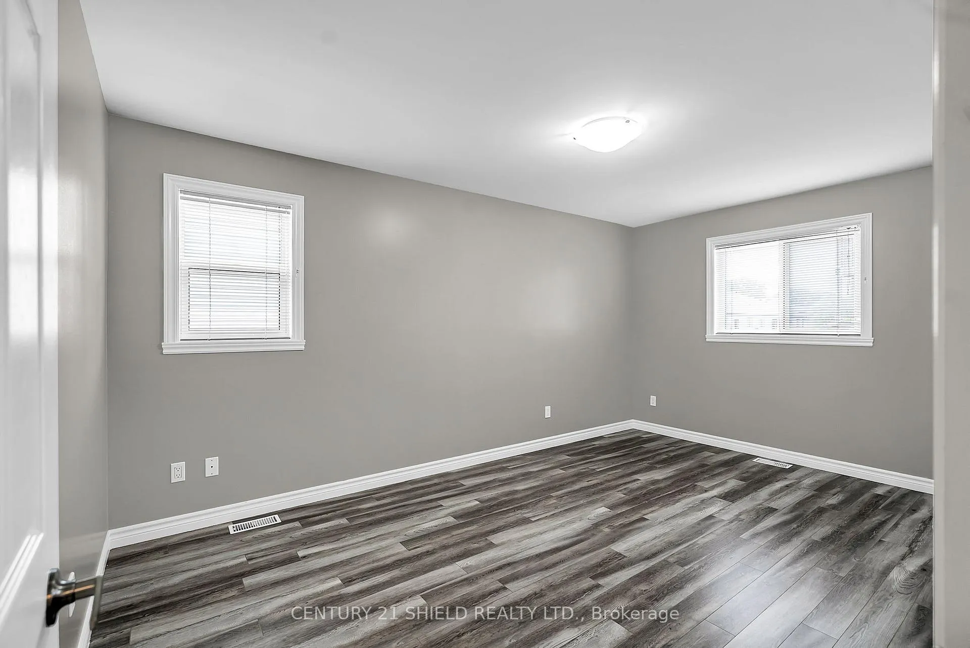 Photo 15 of 211 Third Street E, Cornwall — HOMEH