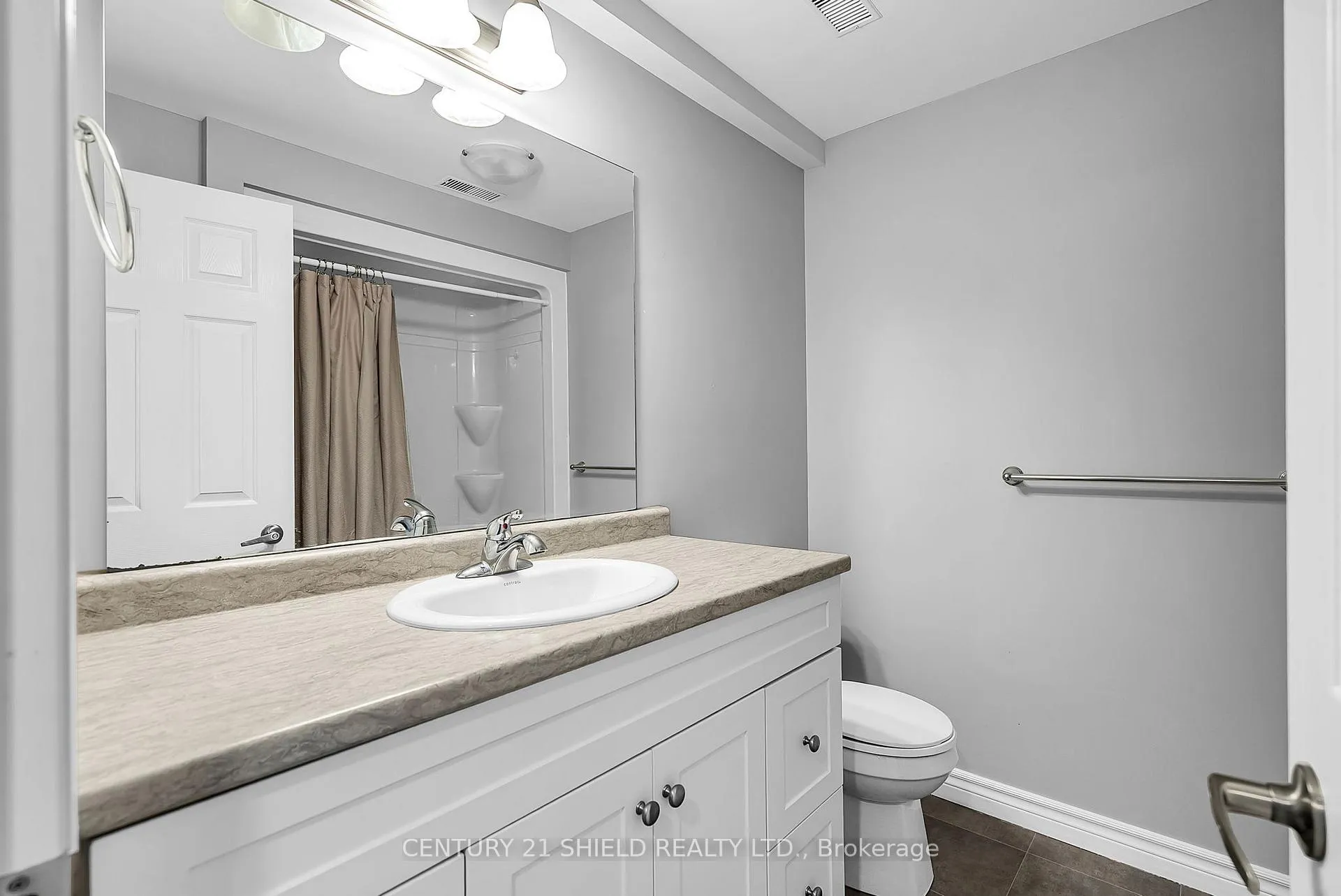 Photo 24 of 211 Third Street E, Cornwall — HOMEH