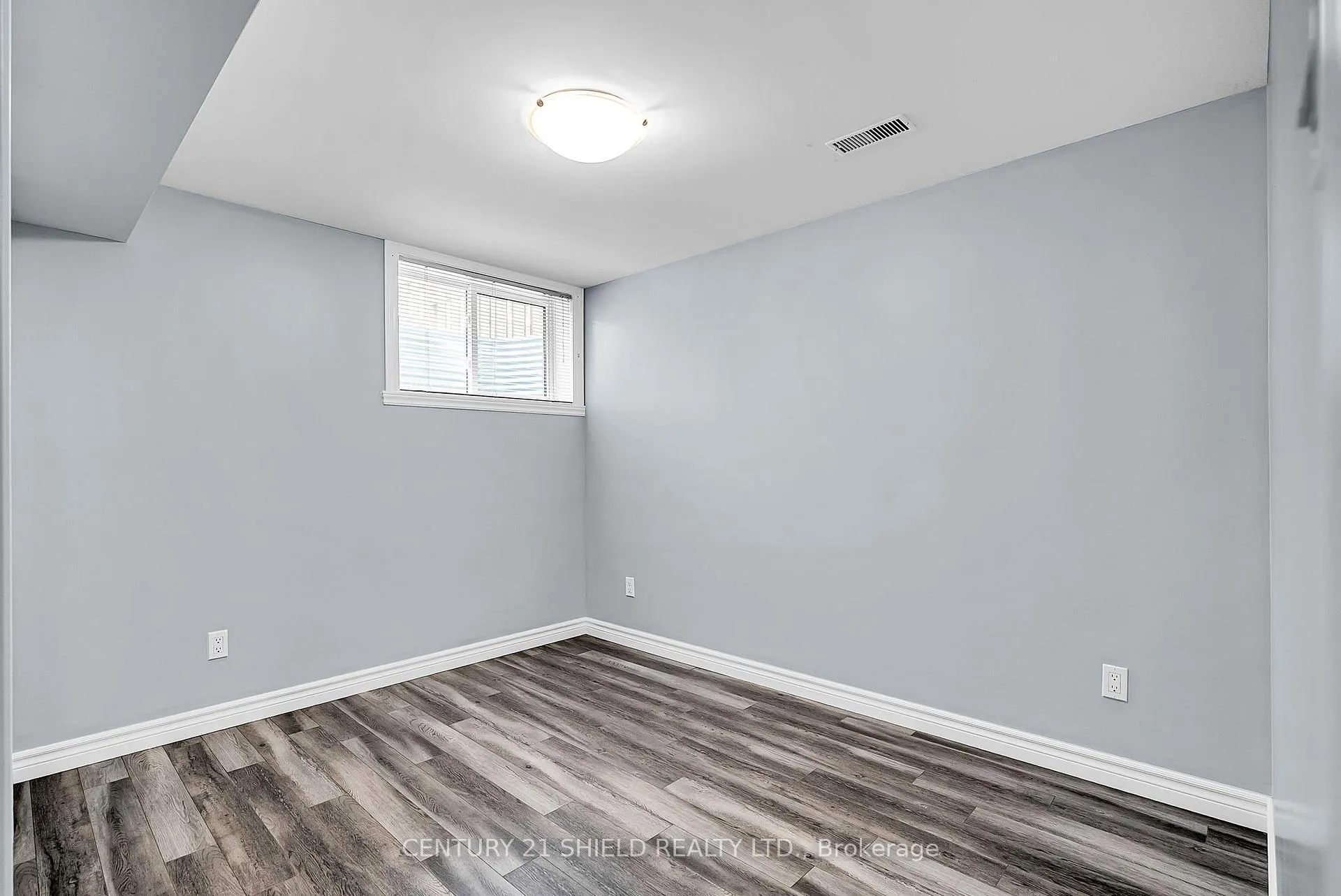 Photo 29 of 211 Third Street E, Cornwall — HOMEH