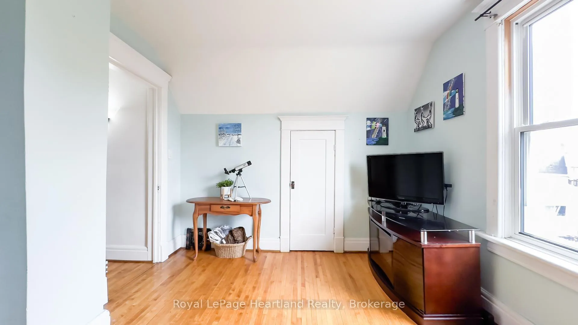 Photo 27 of 132 Elgin Avenue E, Goderich, Goderich (Town) — HOMEH