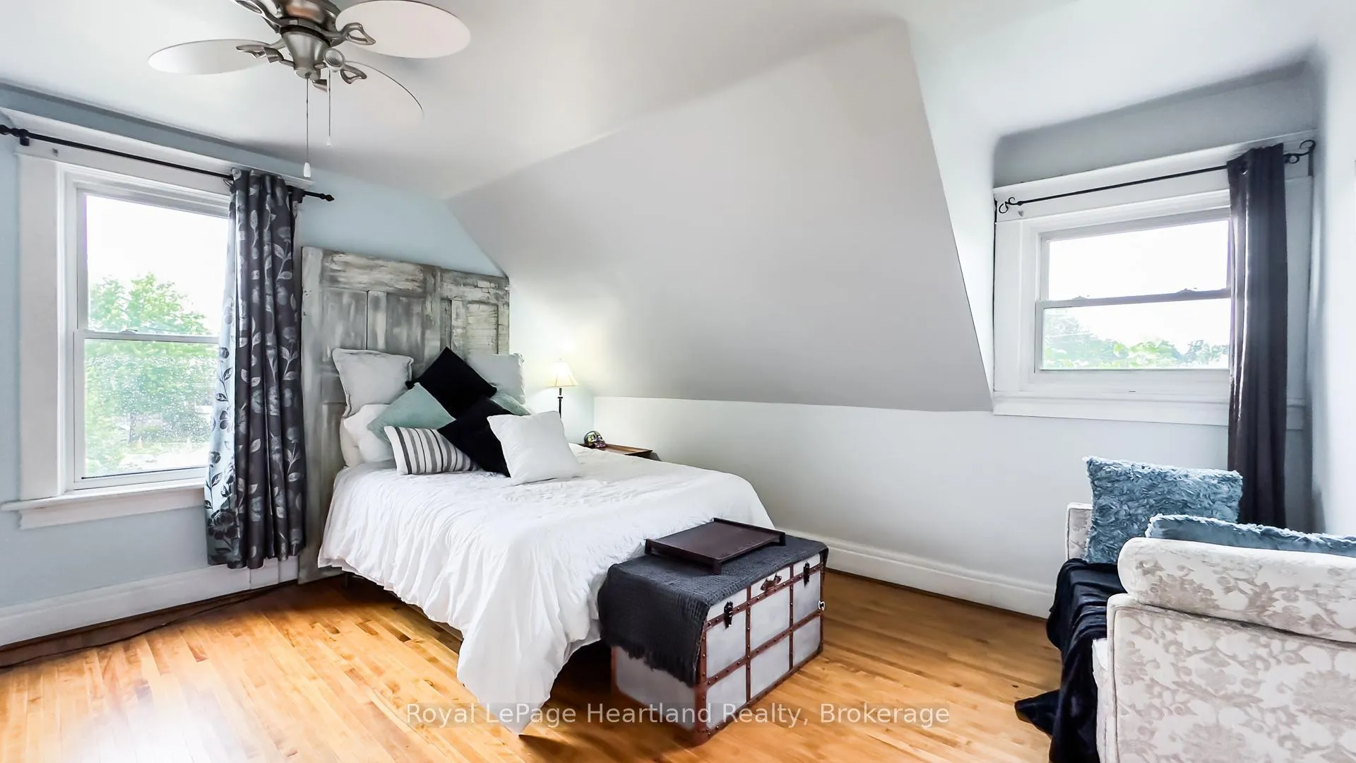Photo 30 of 132 Elgin Avenue E, Goderich, Goderich (Town) — HOMEH
