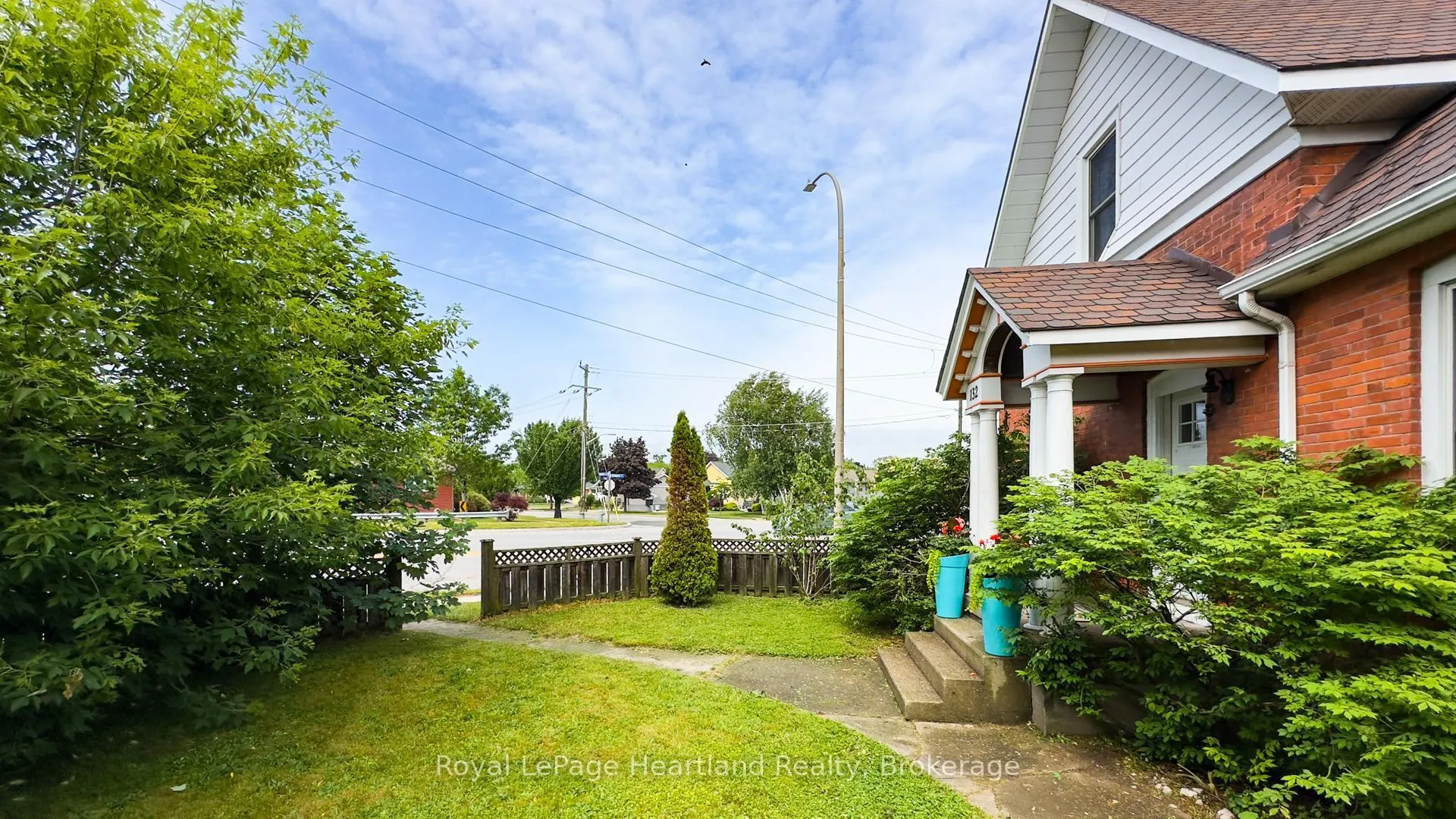 Photo 41 of 132 Elgin Avenue E, Goderich, Goderich (Town) — HOMEH