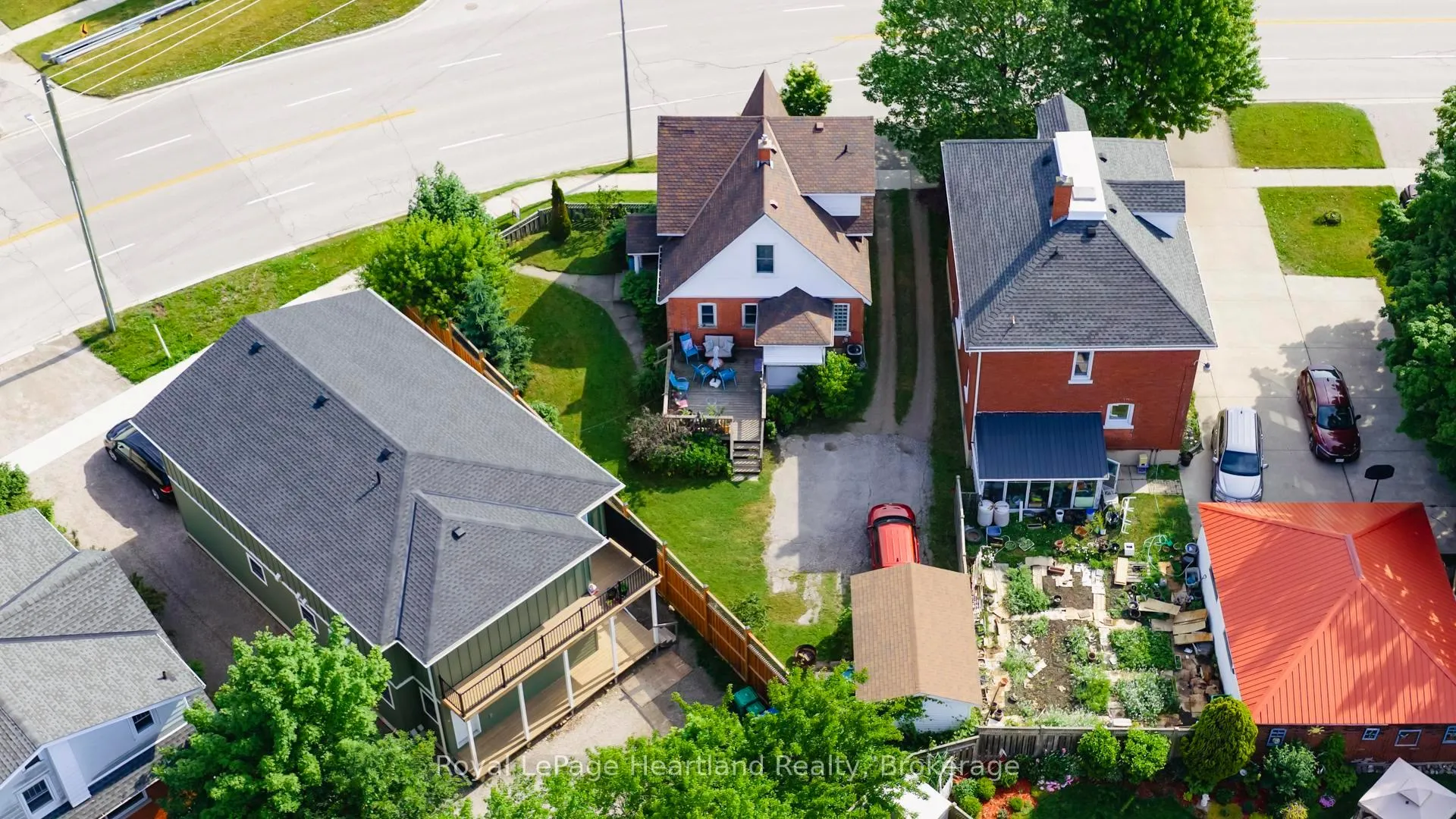 Photo 50 of 132 Elgin Avenue E, Goderich, Goderich (Town) — HOMEH