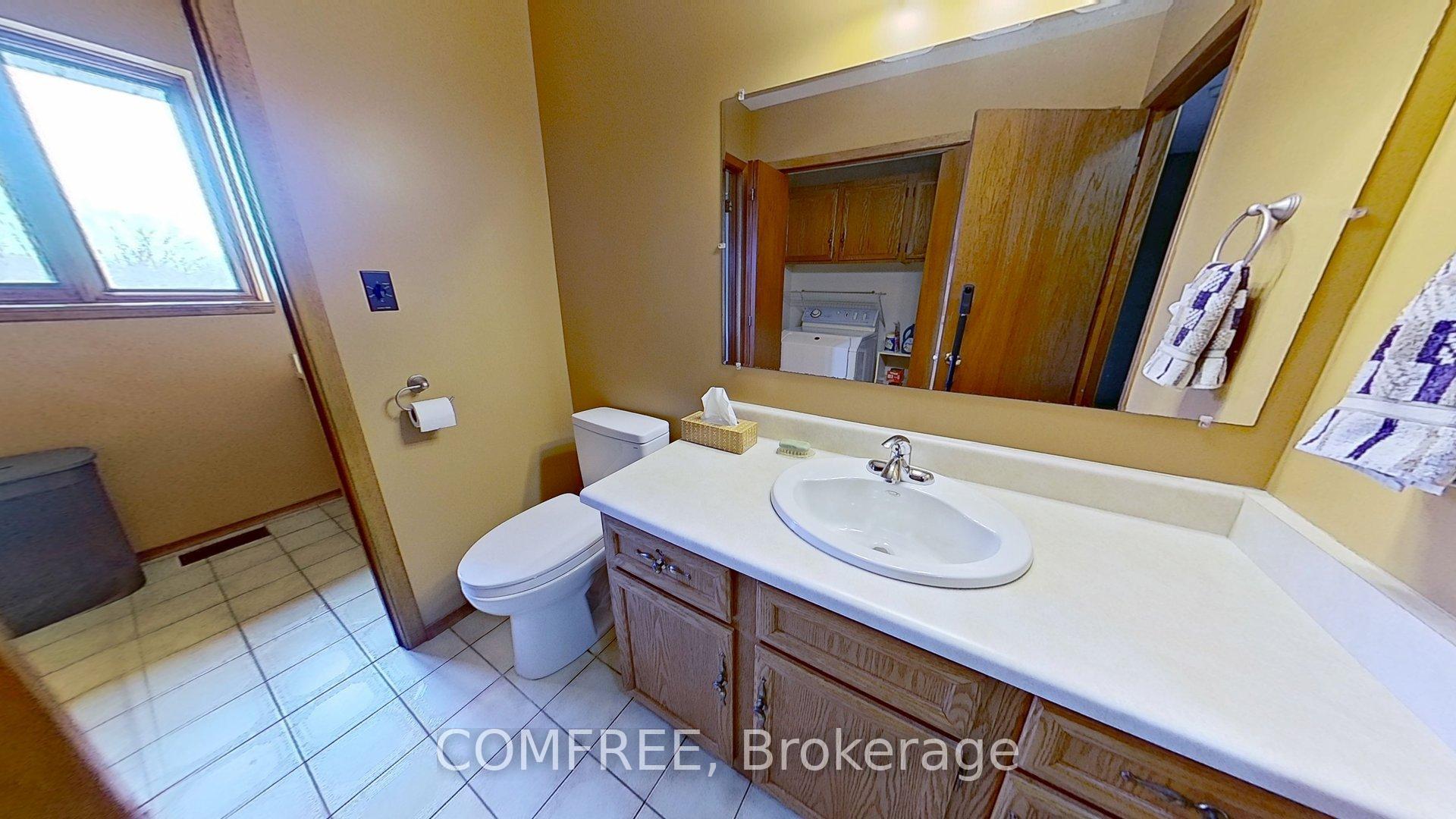 Photo 9 of 3938 Tile Yard Road, Enniskillen, Petrolia — HOMEH