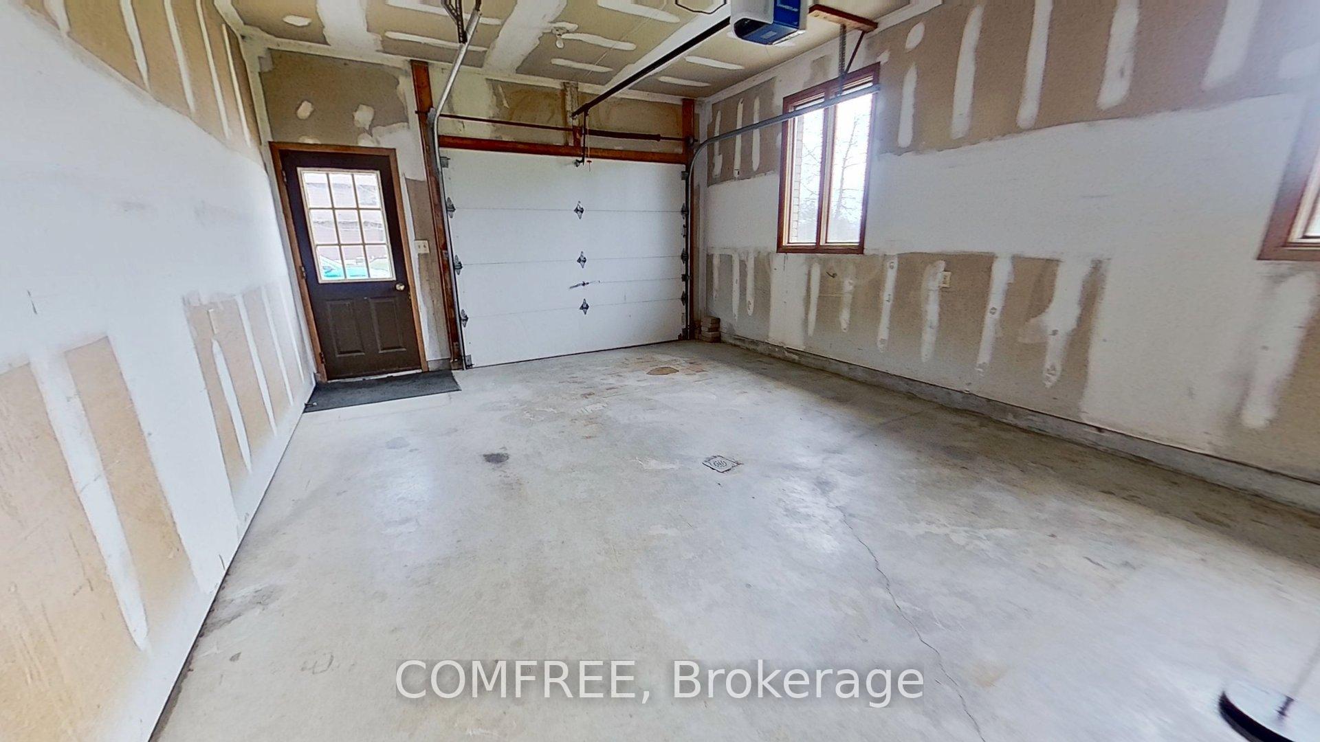 Photo 24 of 3938 Tile Yard Road, Enniskillen, Petrolia — HOMEH