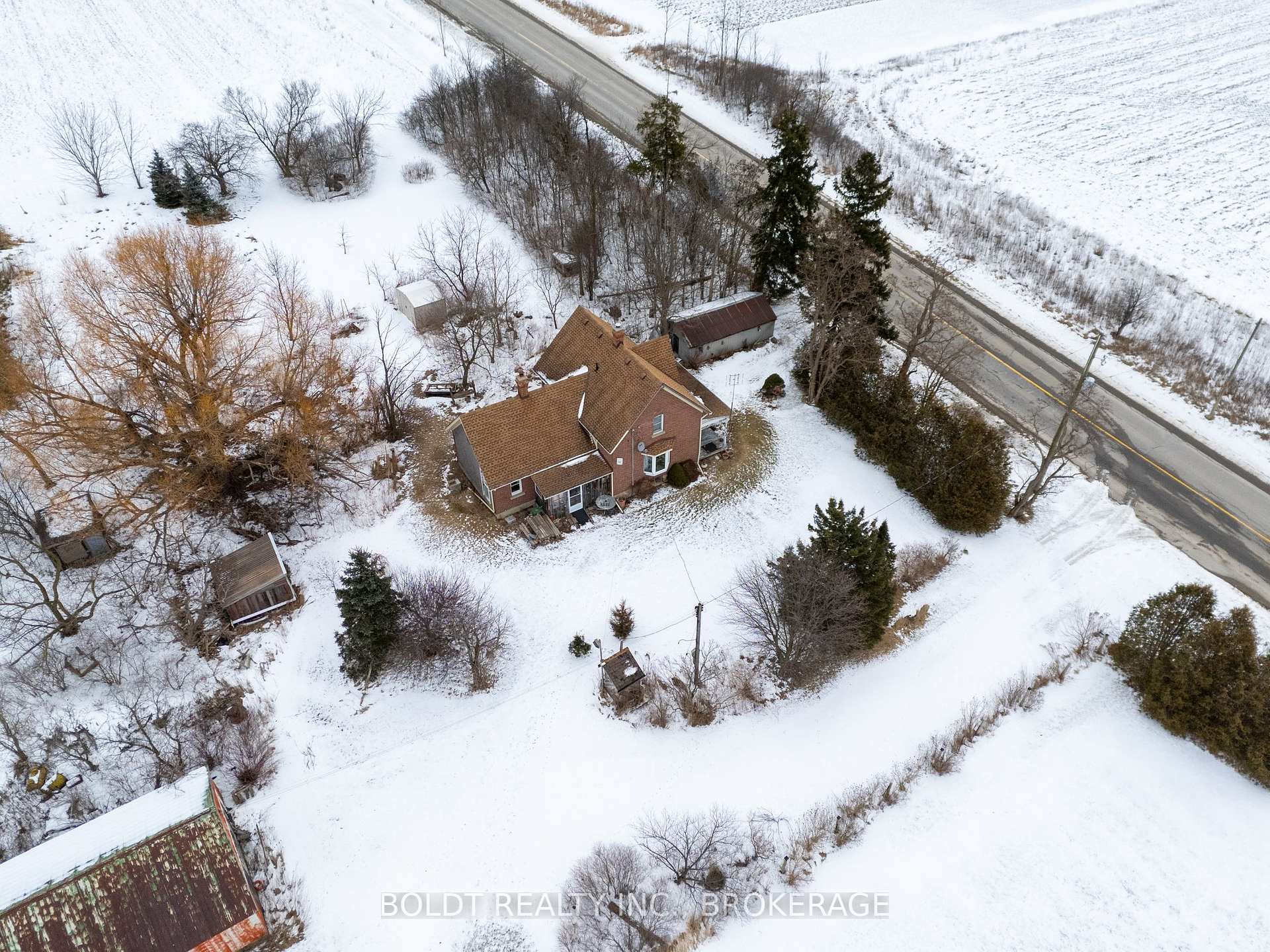 Photo 2 of 339 Eleventh Road E, Hamilton, Rural Stoney Creek — HOMEH