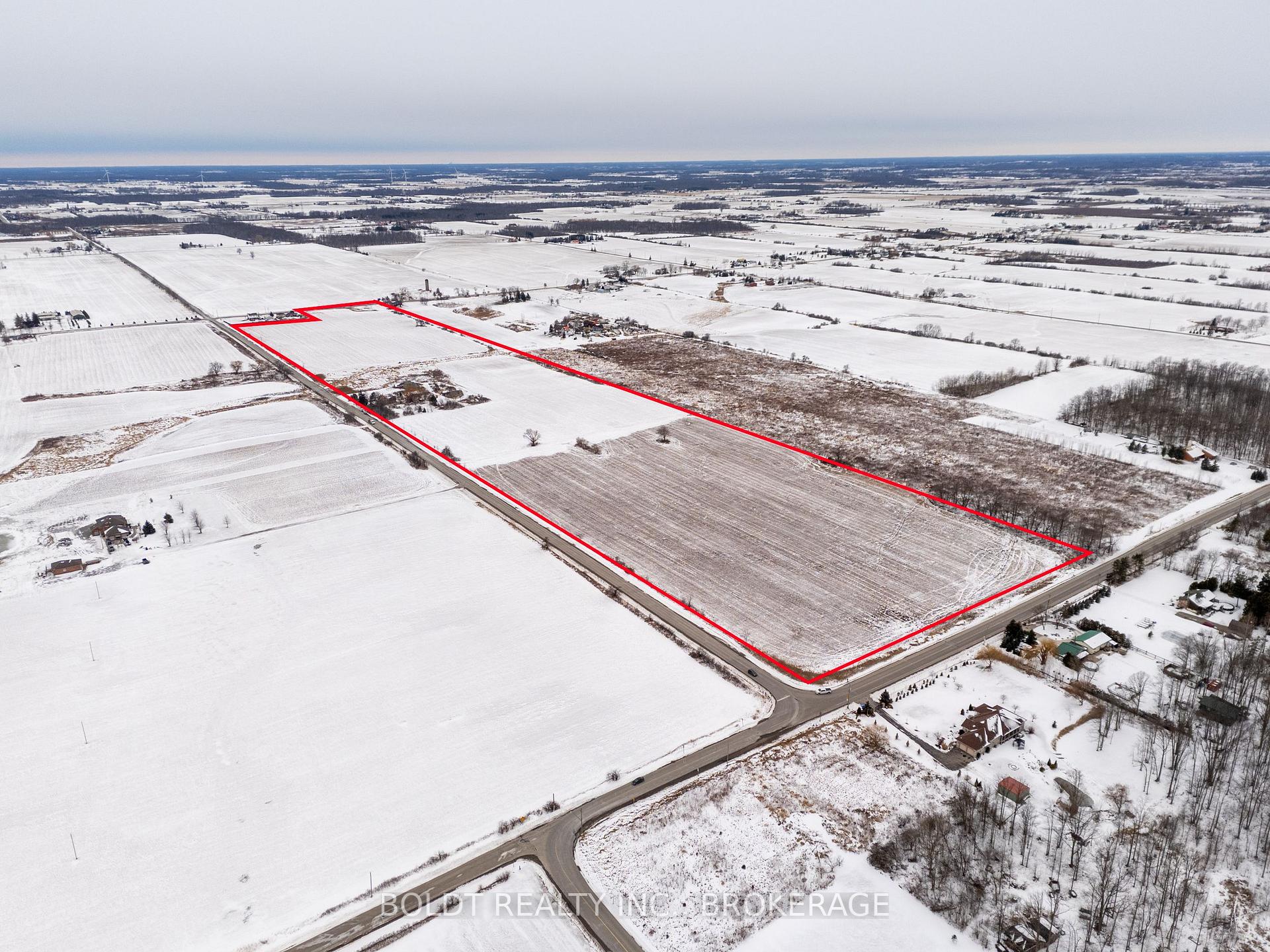 Photo 5 of 339 Eleventh Road E, Hamilton, Rural Stoney Creek — HOMEH