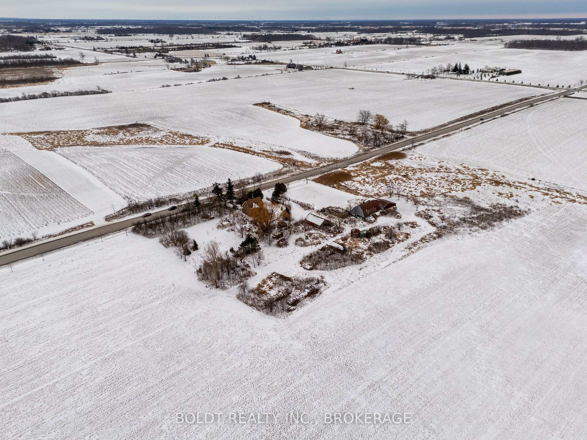 Photo 7 of 339 Eleventh Road E, Hamilton, Rural Stoney Creek — HOMEH