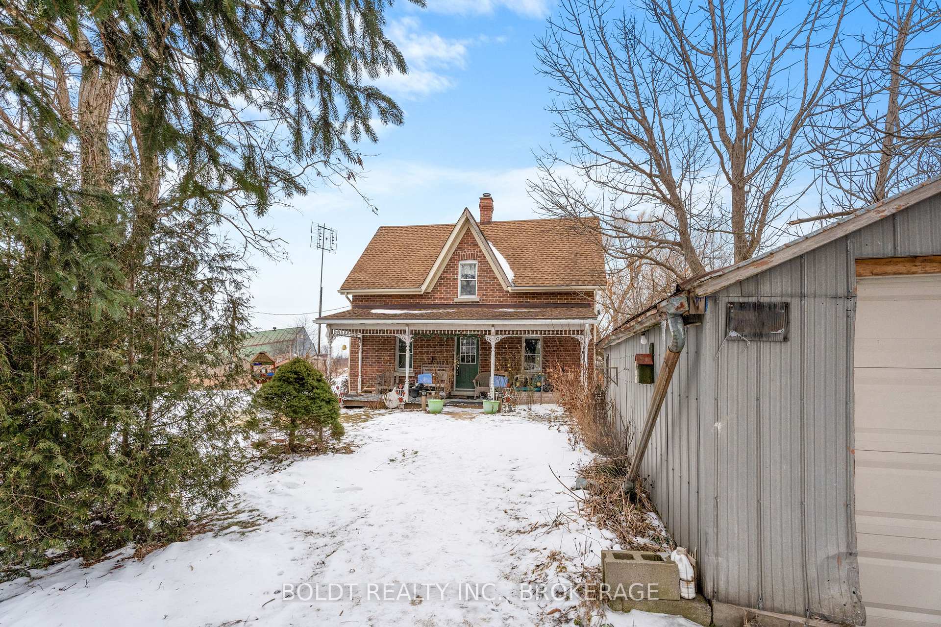 Photo 12 of 339 Eleventh Road E, Hamilton, Rural Stoney Creek — HOMEH