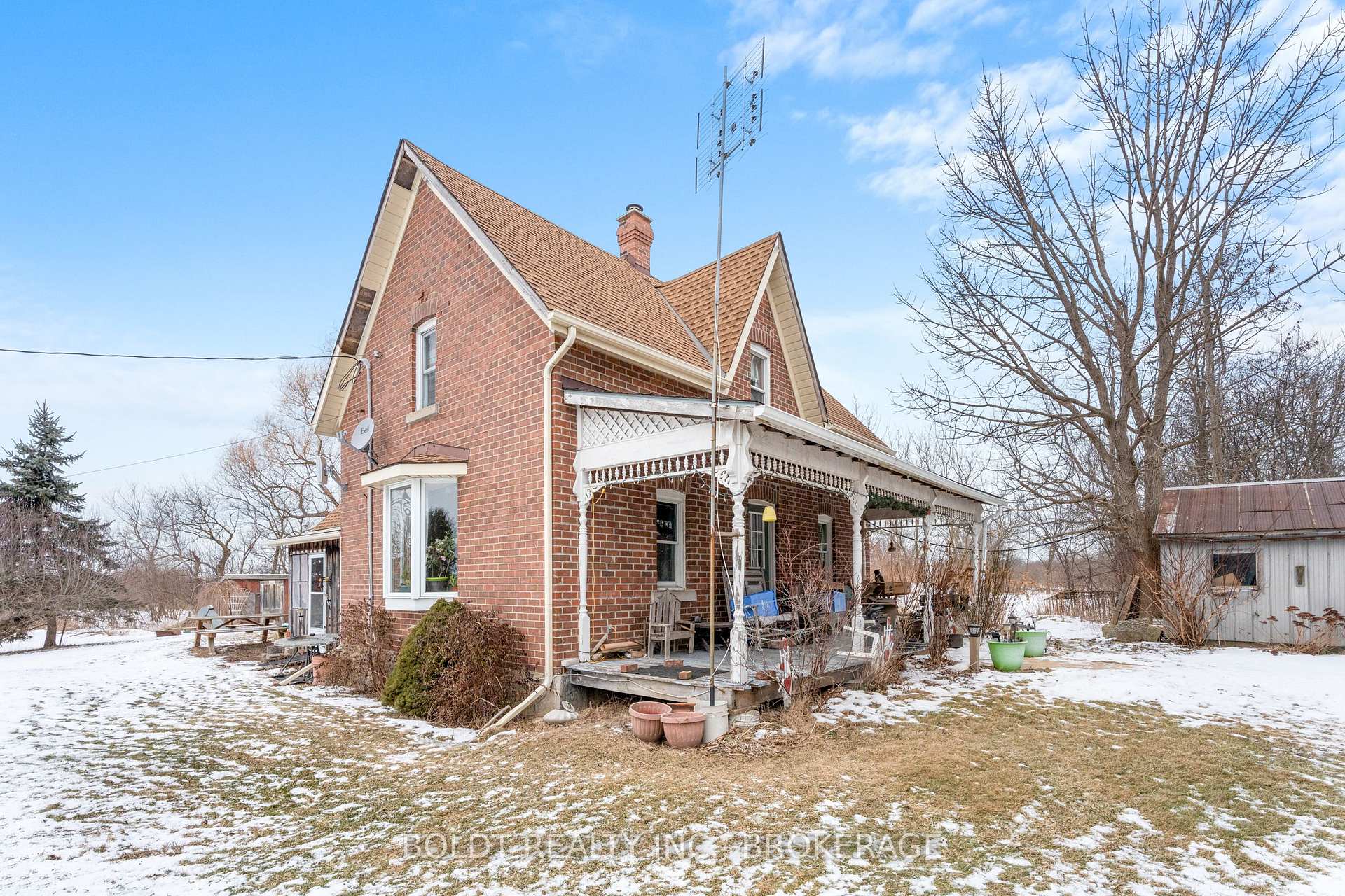 Photo 15 of 339 Eleventh Road E, Hamilton, Rural Stoney Creek — HOMEH