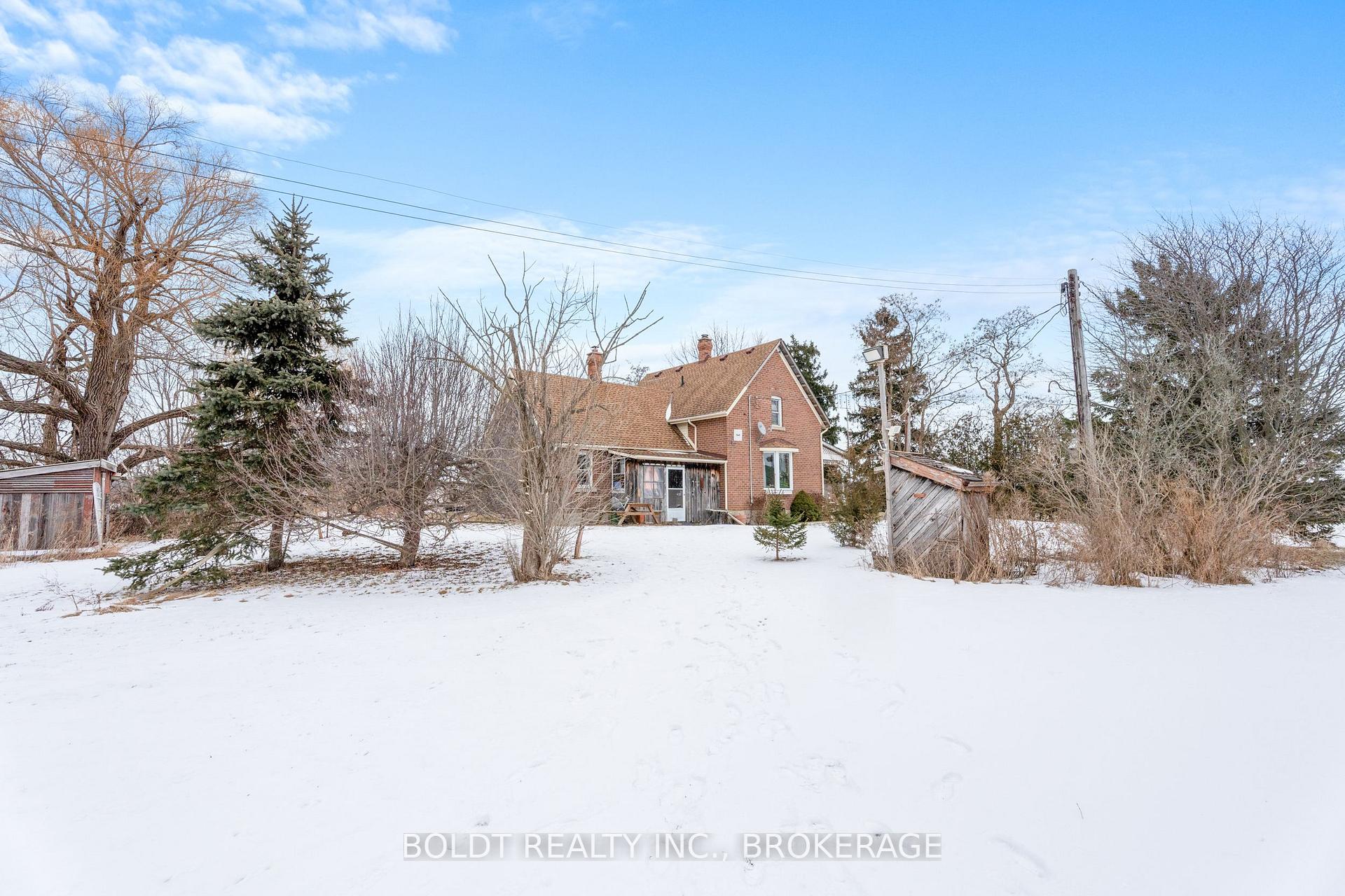 Photo 16 of 339 Eleventh Road E, Hamilton, Rural Stoney Creek — HOMEH