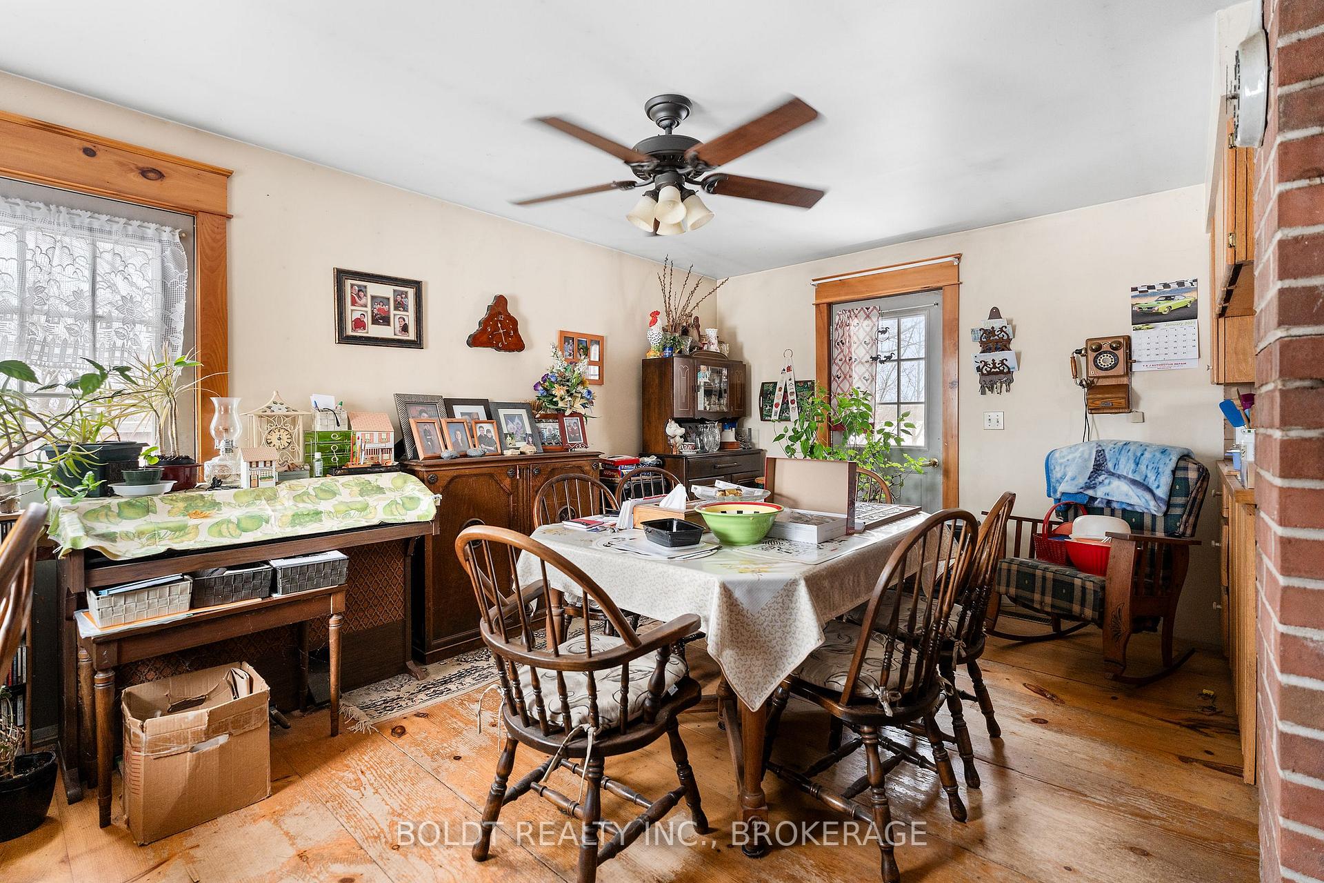 Photo 24 of 339 Eleventh Road E, Hamilton, Rural Stoney Creek — HOMEH