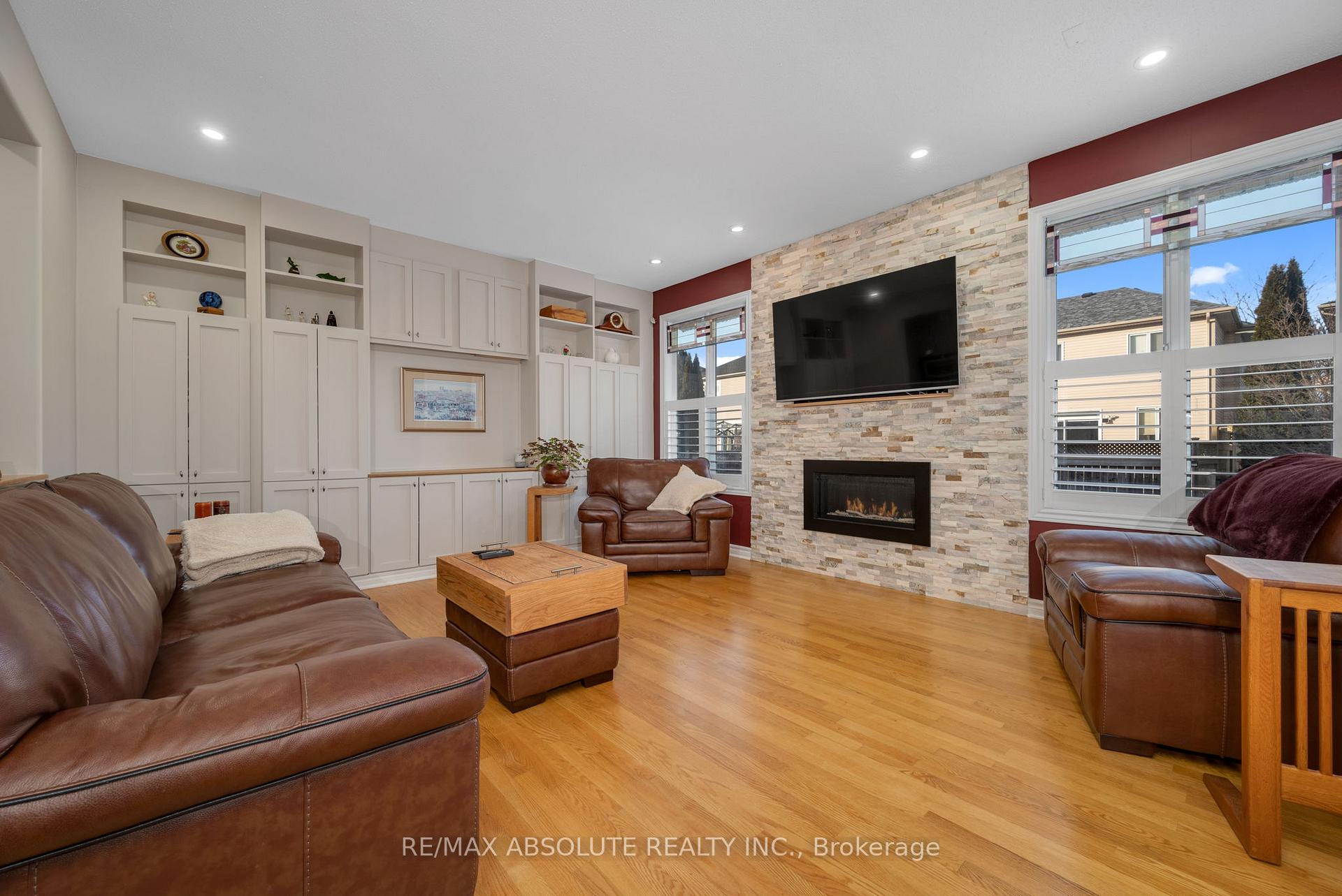 Photo 6 of 78 Cinnabar Way, Ottawa, Stittsville (Central) — HOMEH
