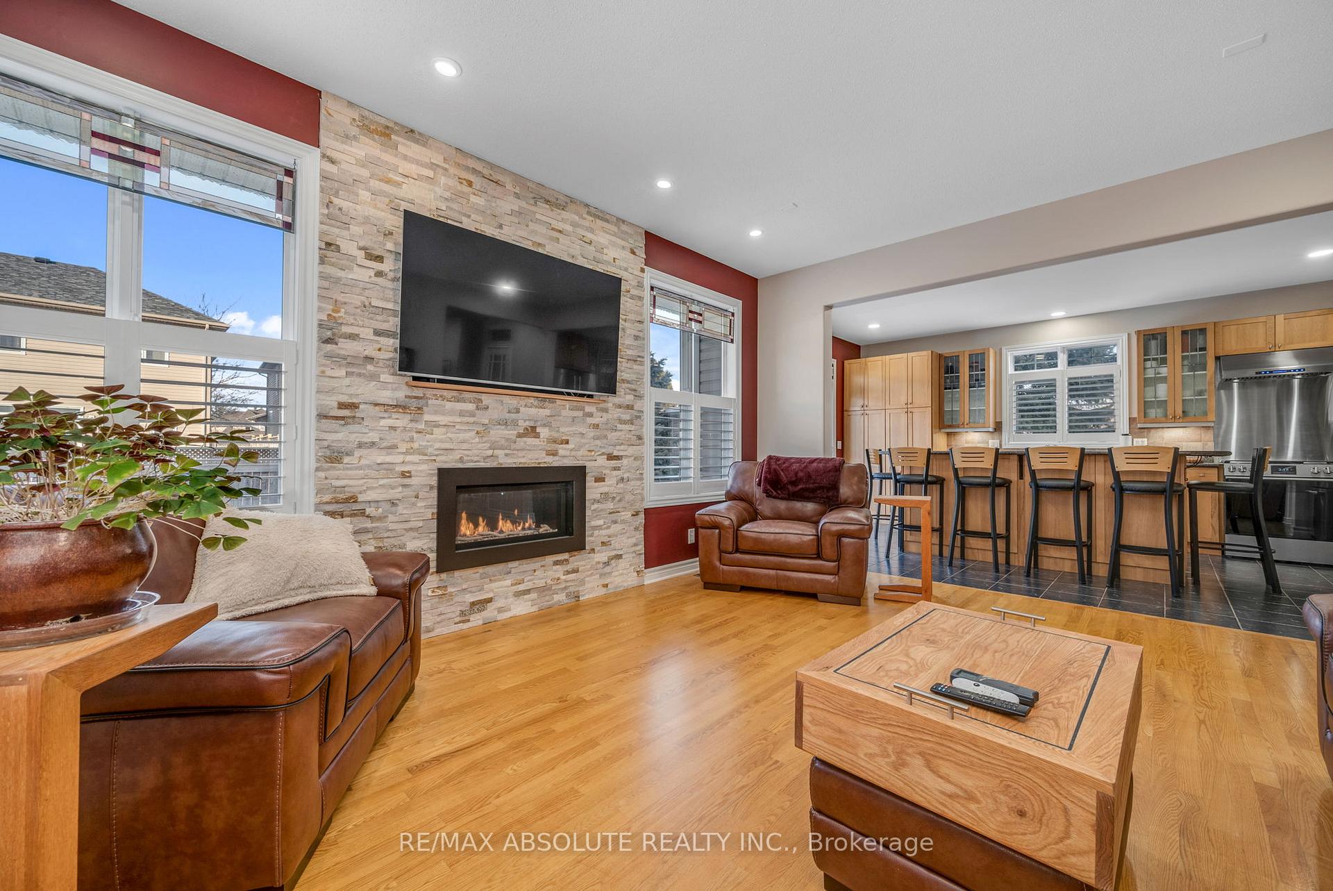 Photo 7 of 78 Cinnabar Way, Ottawa, Stittsville (Central) — HOMEH