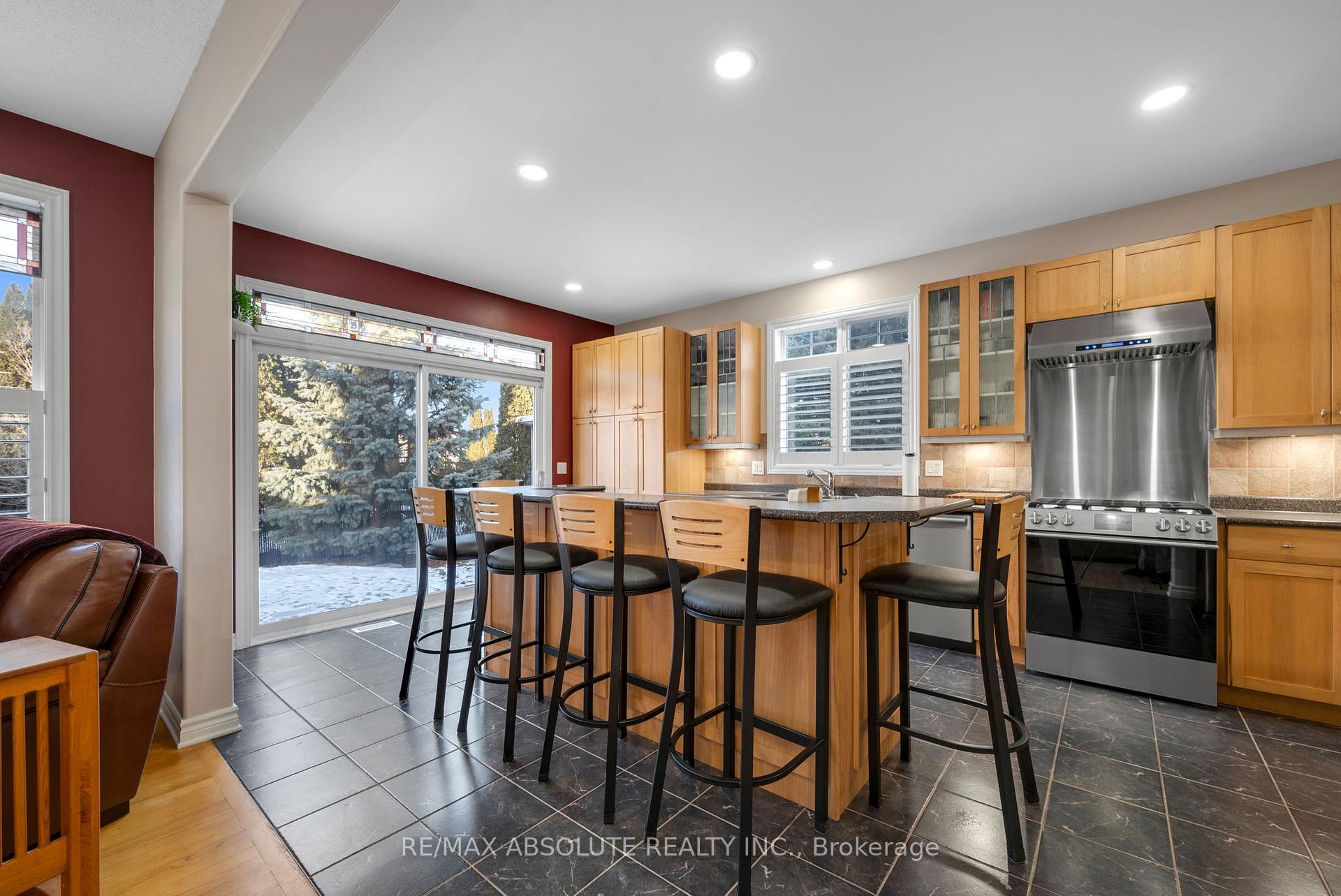 Photo 9 of 78 Cinnabar Way, Ottawa, Stittsville (Central) — HOMEH