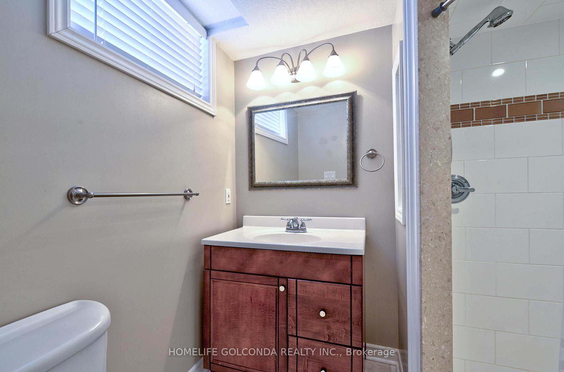 Photo 33 of 22 Carley Crescent, Barrie, Painswick South — HOMEH