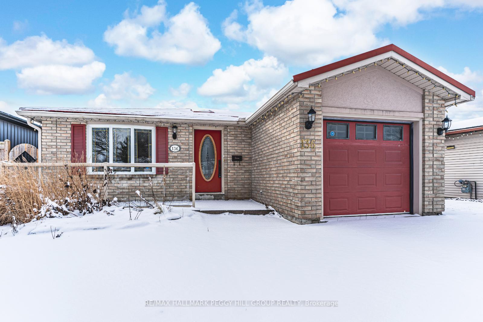 Photo 1 of 136 Lillian Crescent, Barrie, Sunnidale — HOMEH
