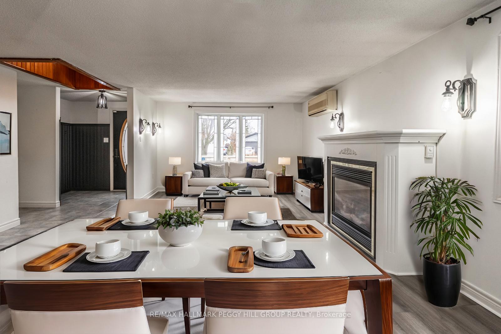 Photo 3 of 136 Lillian Crescent, Barrie, Sunnidale — HOMEH