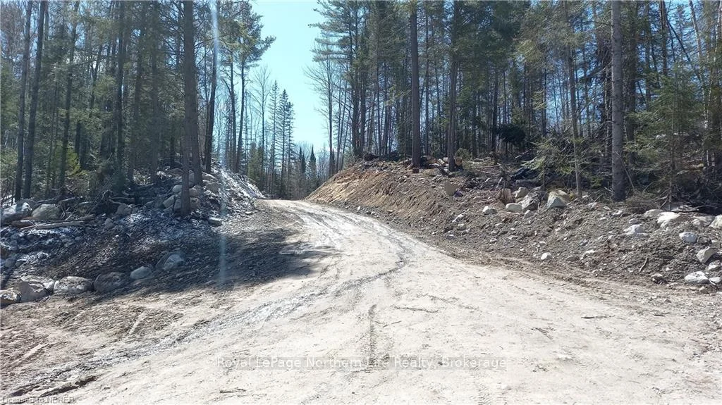 Photo 58 of 1255 Snake Creek Road, Mattawan — HOMEH