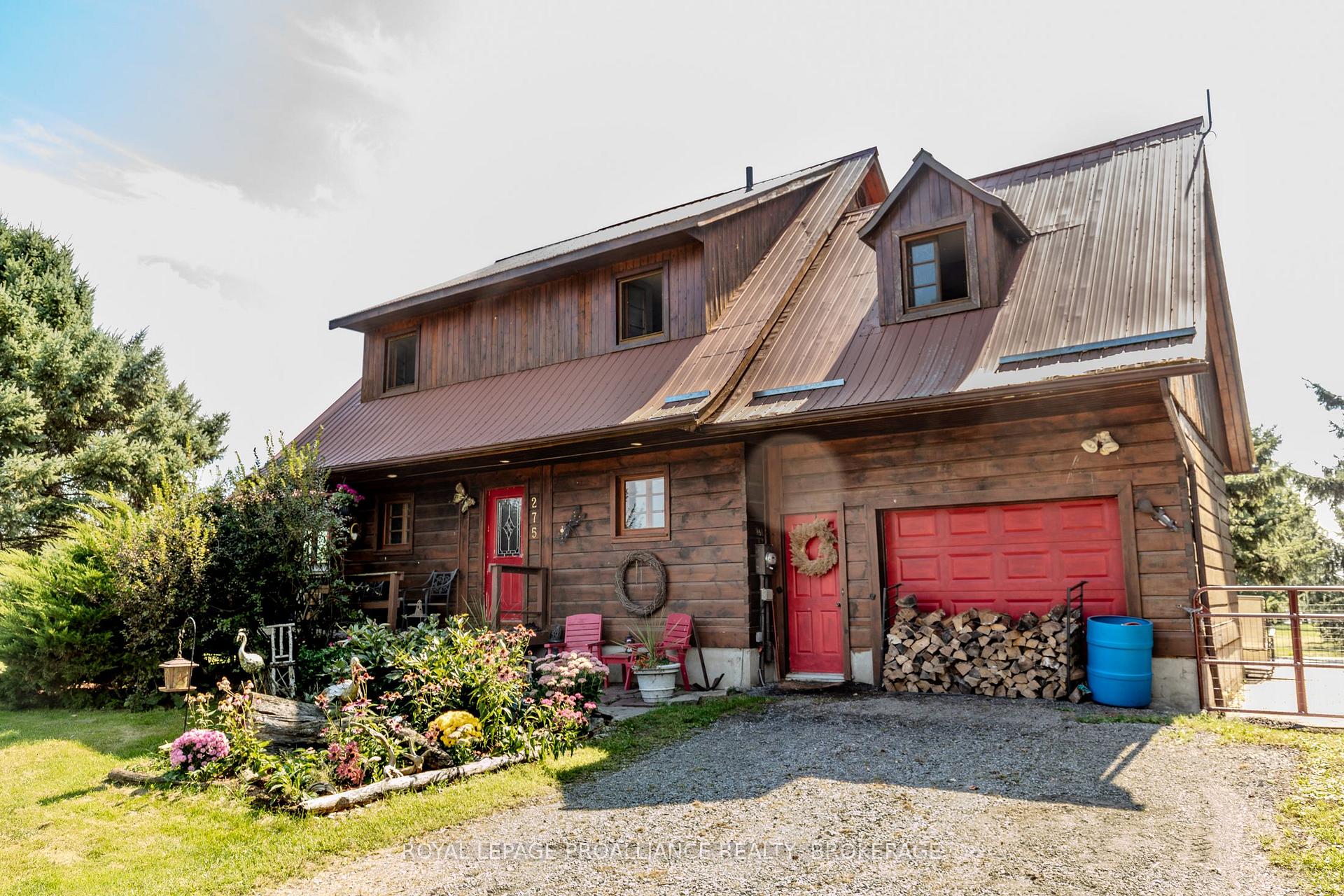 Photo 1 of 275 Carpenter Point Road, Frontenac Islands, The Islands — HOMEH