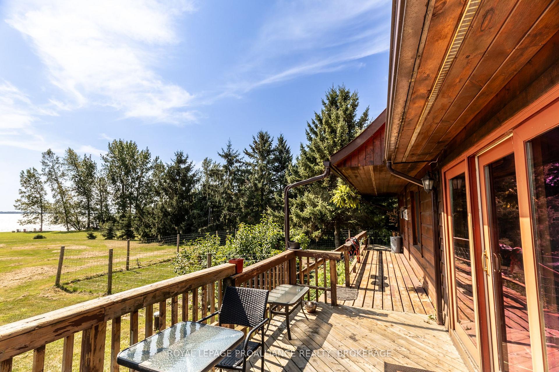 Photo 4 of 275 Carpenter Point Road, Frontenac Islands, The Islands — HOMEH