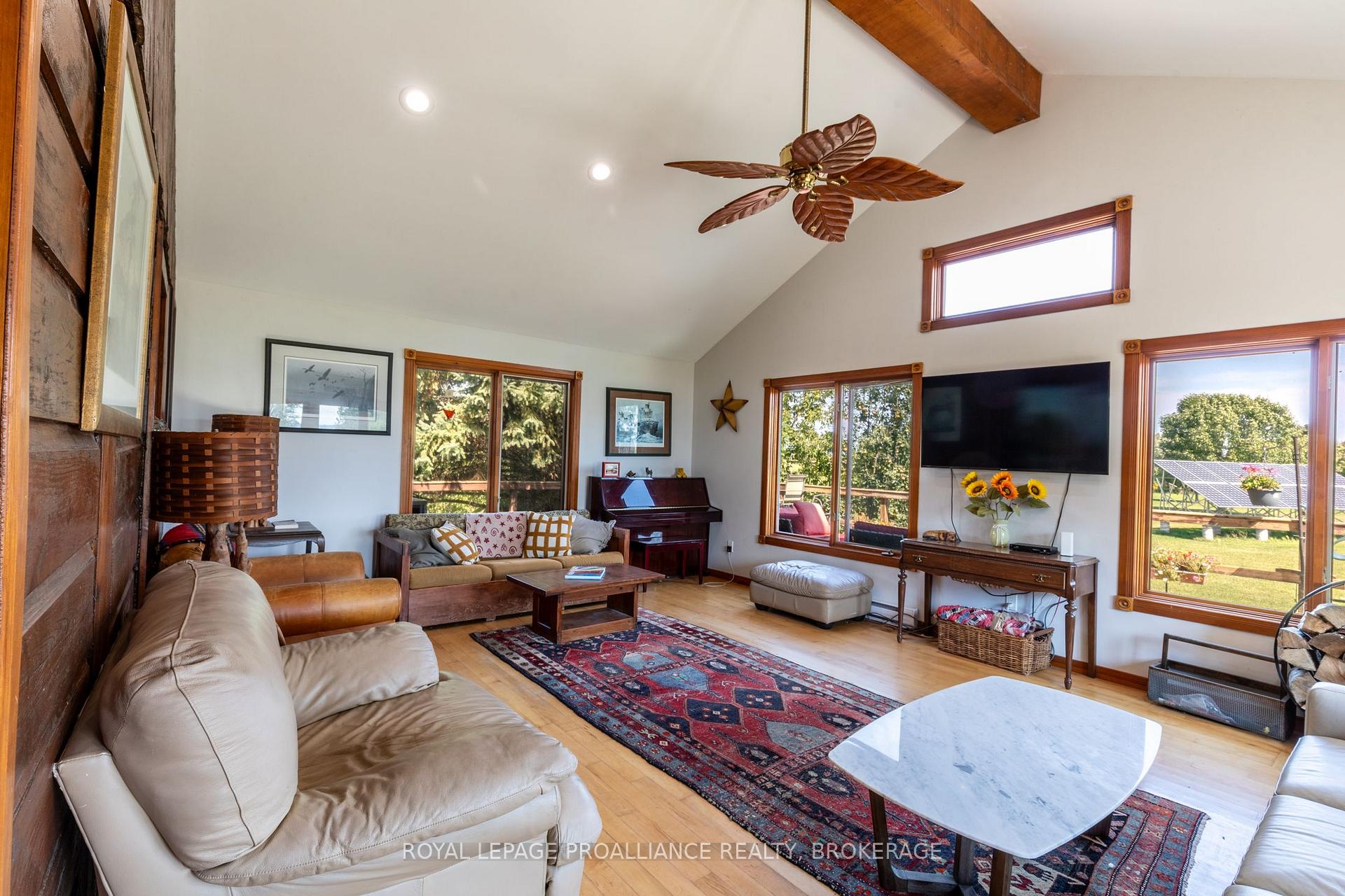 Photo 9 of 275 Carpenter Point Road, Frontenac Islands, The Islands — HOMEH