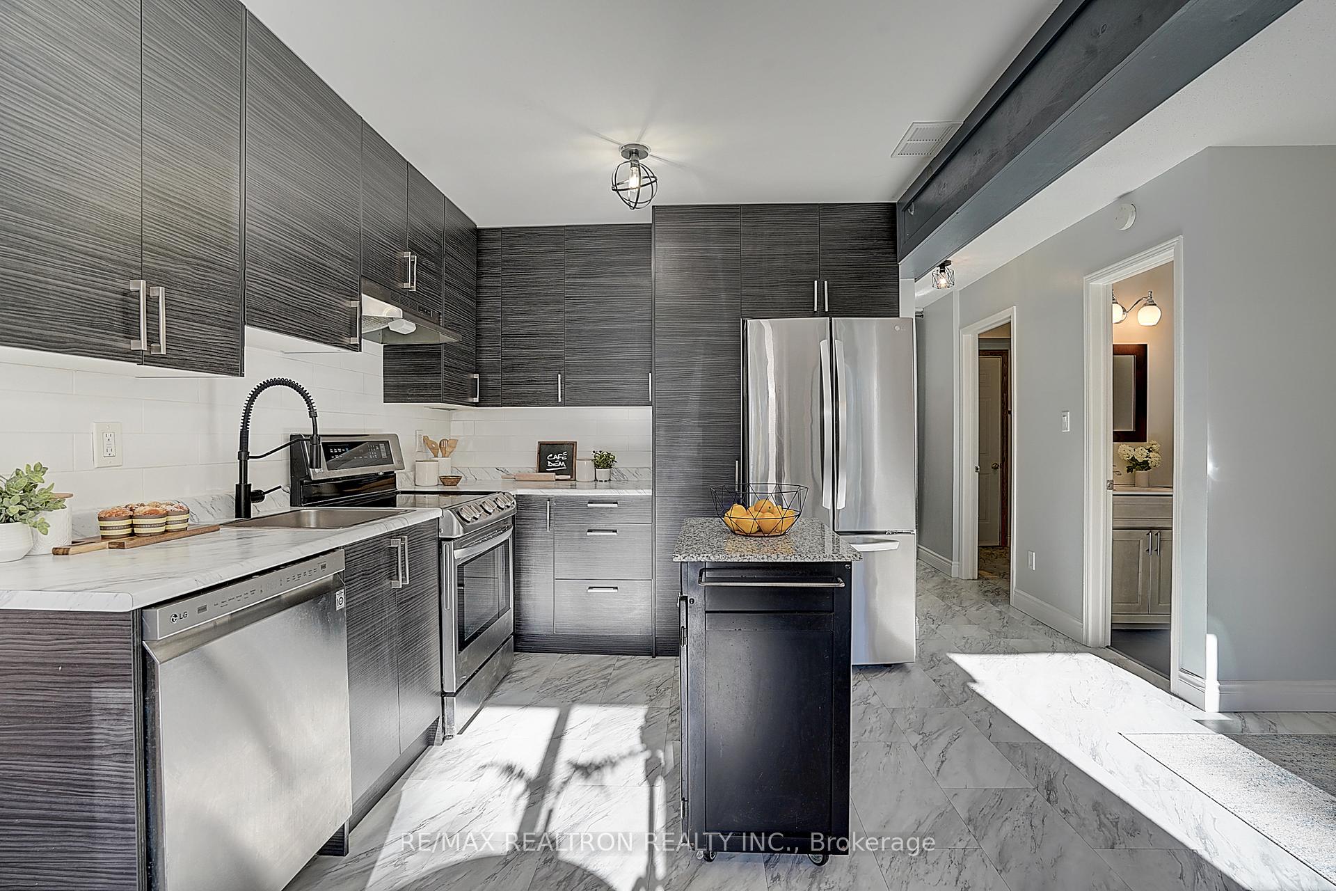 Photo 18 of 43 Quance Street, Barrie, Holly — HOMEH