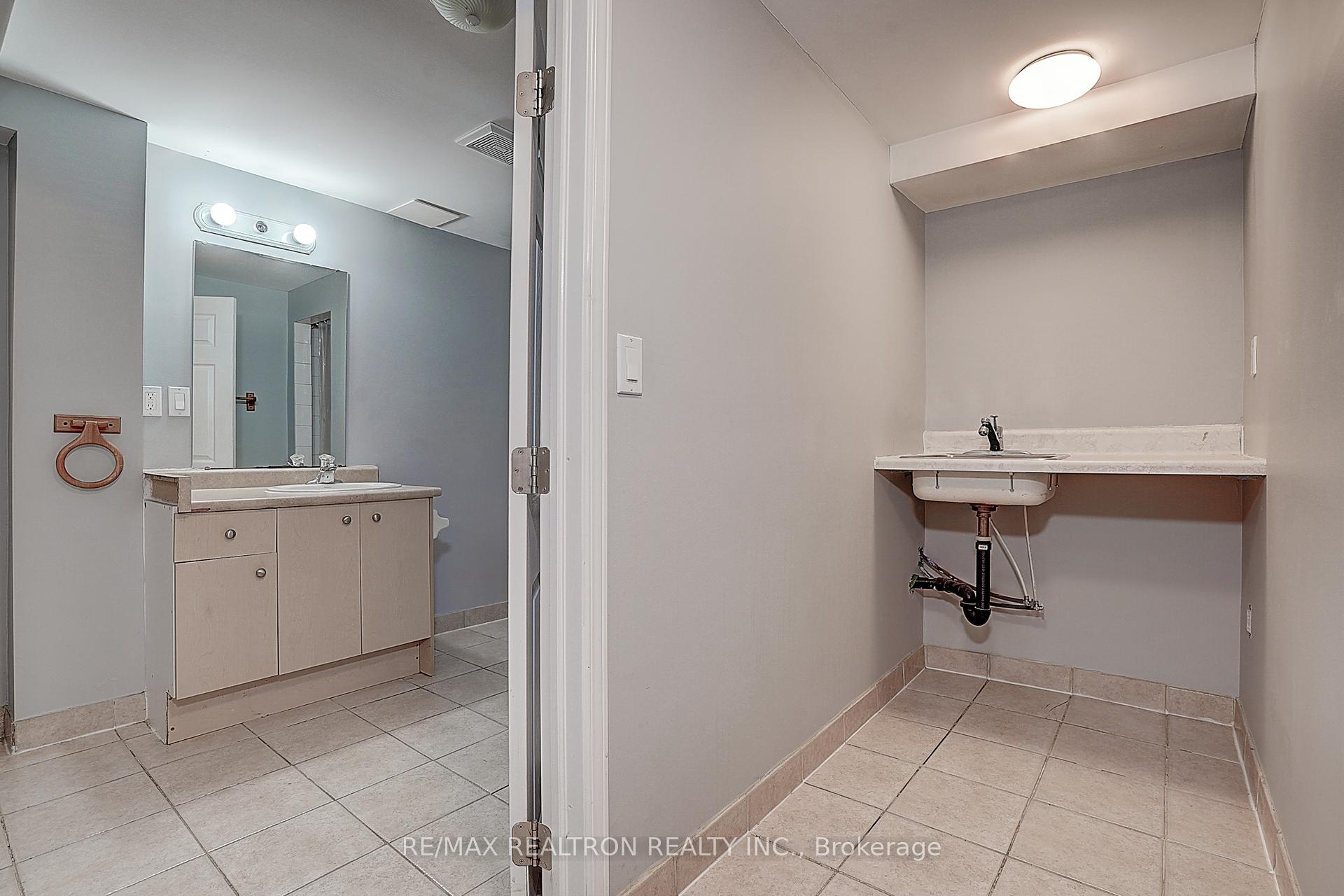 Photo 36 of 43 Quance Street, Barrie, Holly — HOMEH