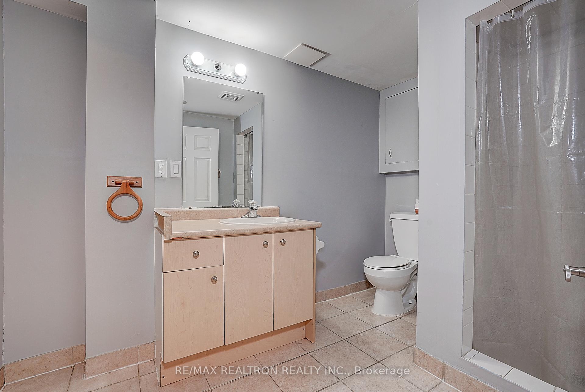 Photo 37 of 43 Quance Street, Barrie, Holly — HOMEH