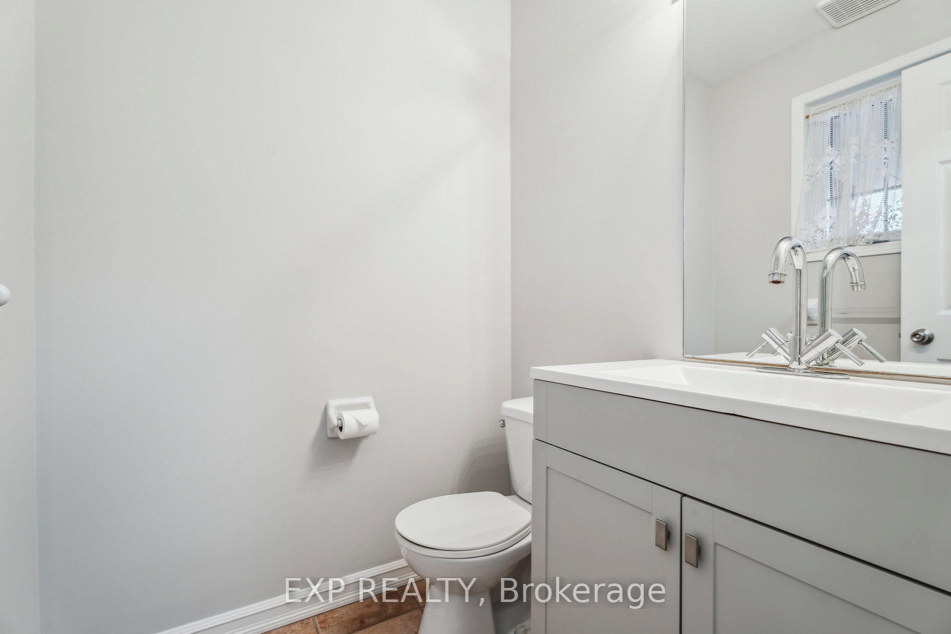 Photo 5 of 6 Huitema Court, Barrie, Holly — HOMEH