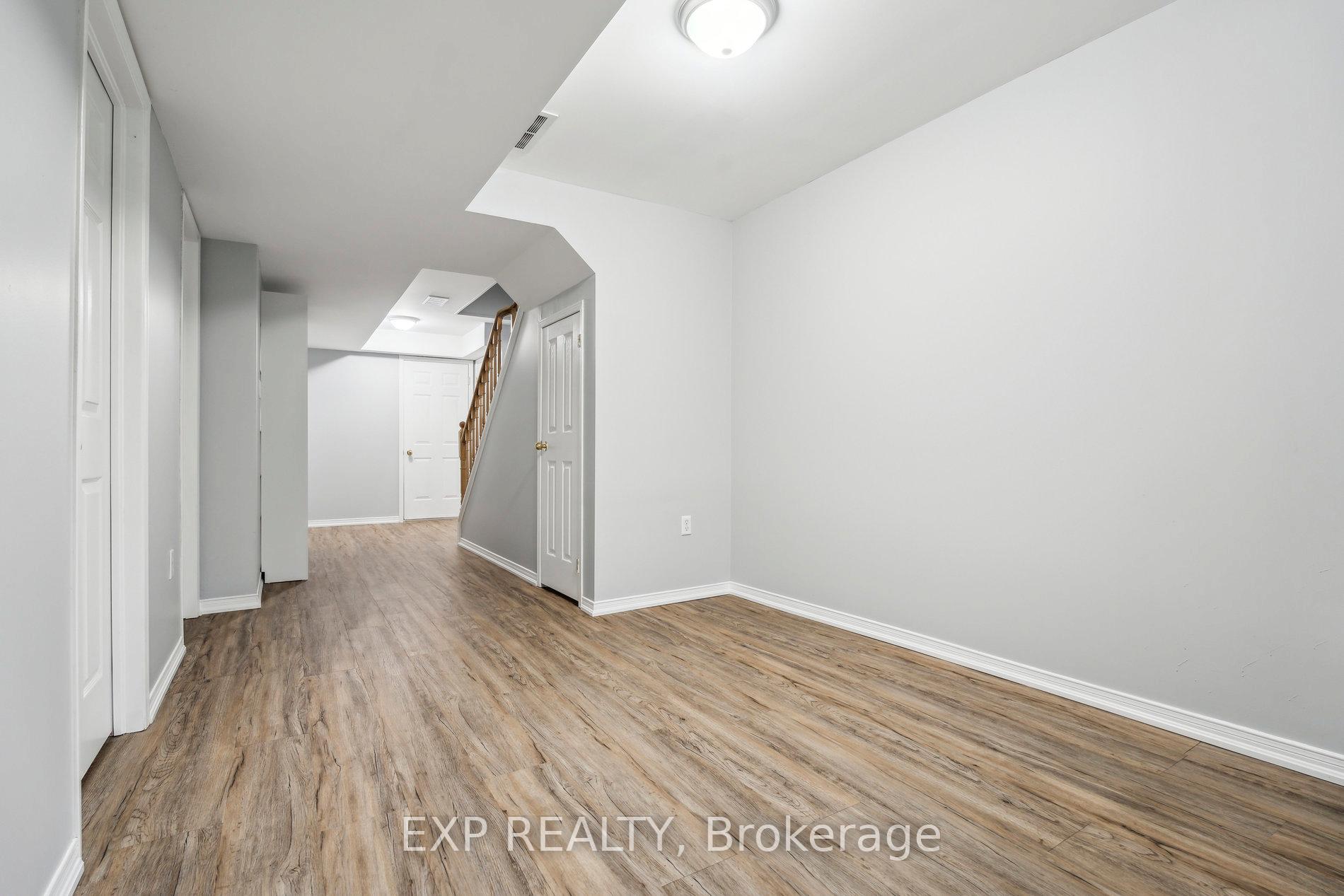 Photo 25 of 6 Huitema Court, Barrie, Holly — HOMEH