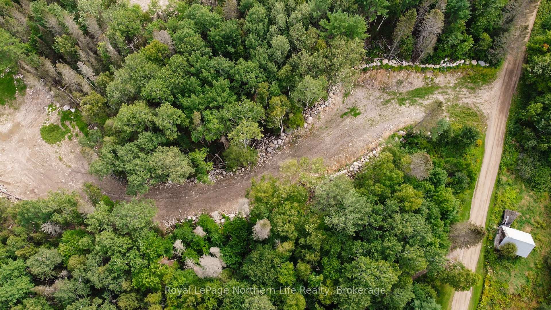 Photo 12 of 1251 Snake Creek Road, Mattawan — HOMEH