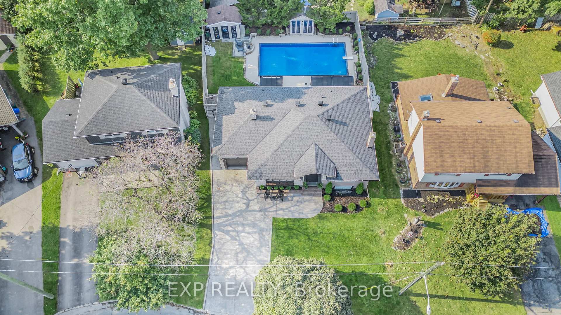 Photo 31 of 7 Howard Crescent, Barrie, Wellington — HOMEH