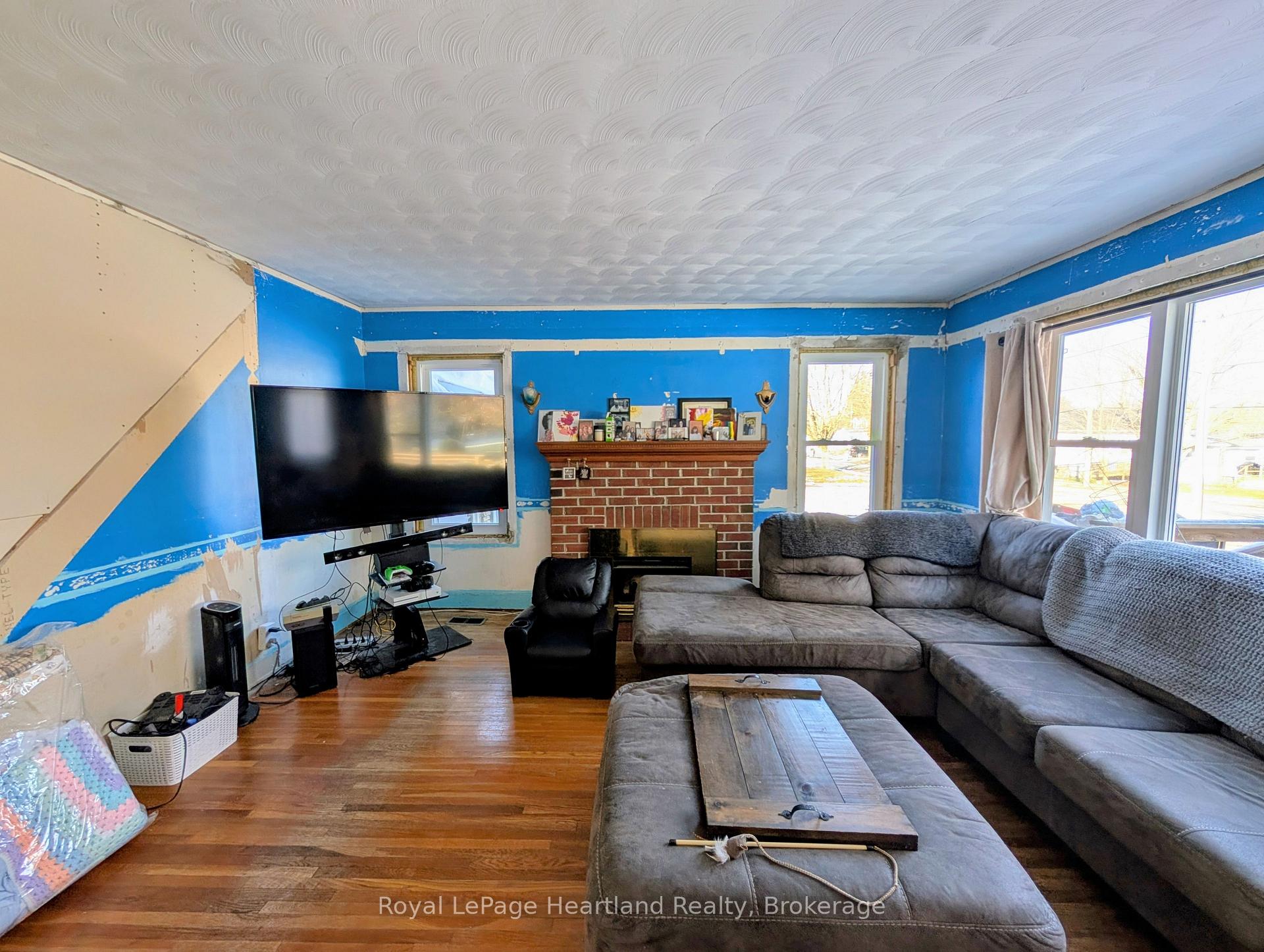 Photo 4 of 80 Joseph Street, Central Huron, Clinton — HOMEH