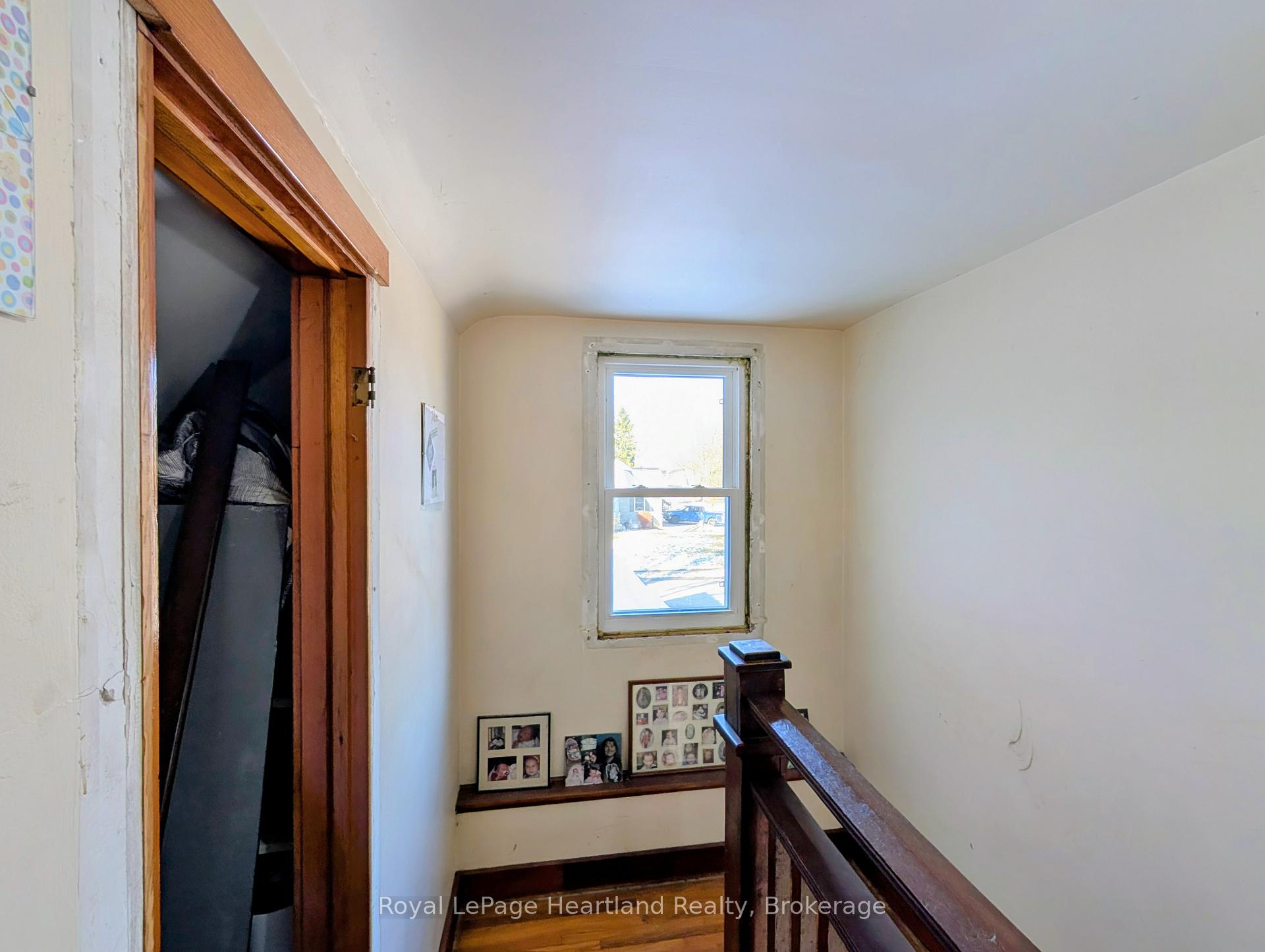 Photo 23 of 80 Joseph Street, Central Huron, Clinton — HOMEH