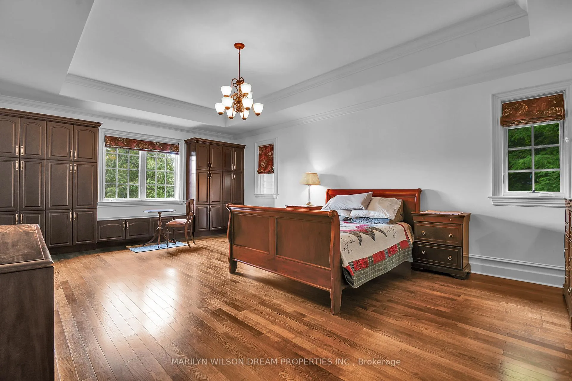 Photo 30 of 211 Northcote Place, Ottawa, Rockcliffe — HOMEH