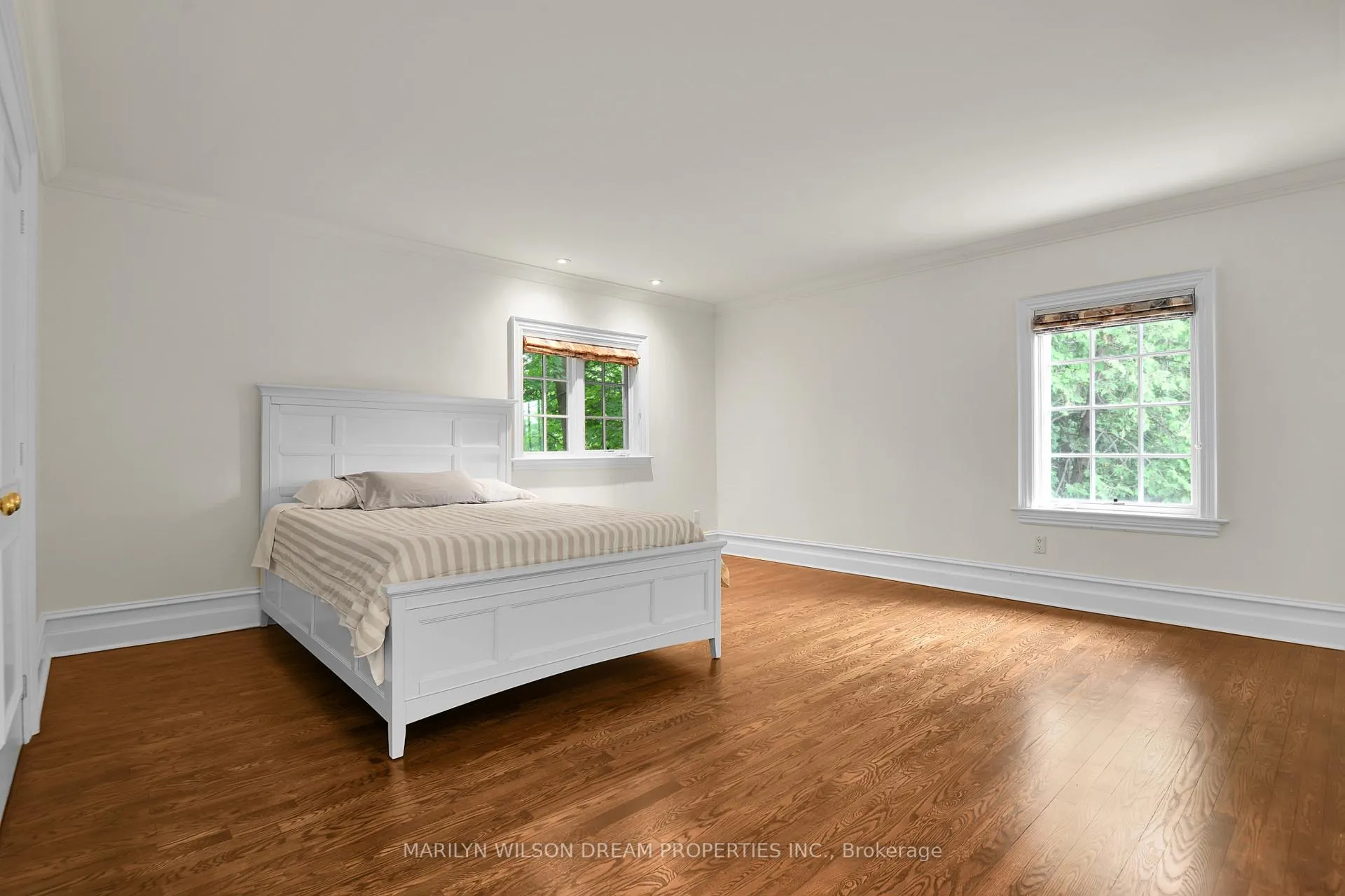 Photo 36 of 211 Northcote Place, Ottawa, Rockcliffe — HOMEH