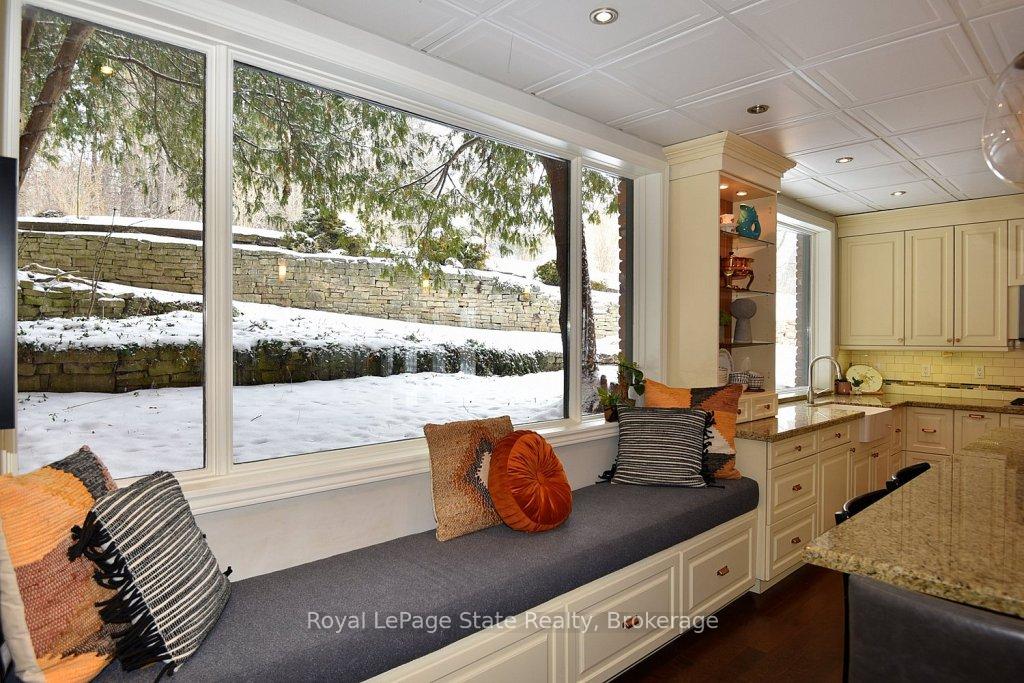 Photo 22 of 3 Harvest Court, Hamilton, Greensville — HOMEH
